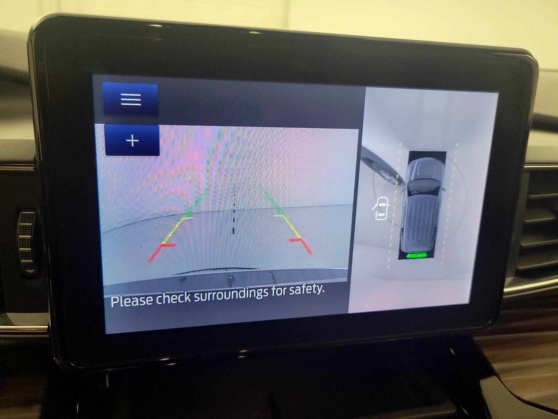 Thumbnail: 2022 Ford Explorer - 15