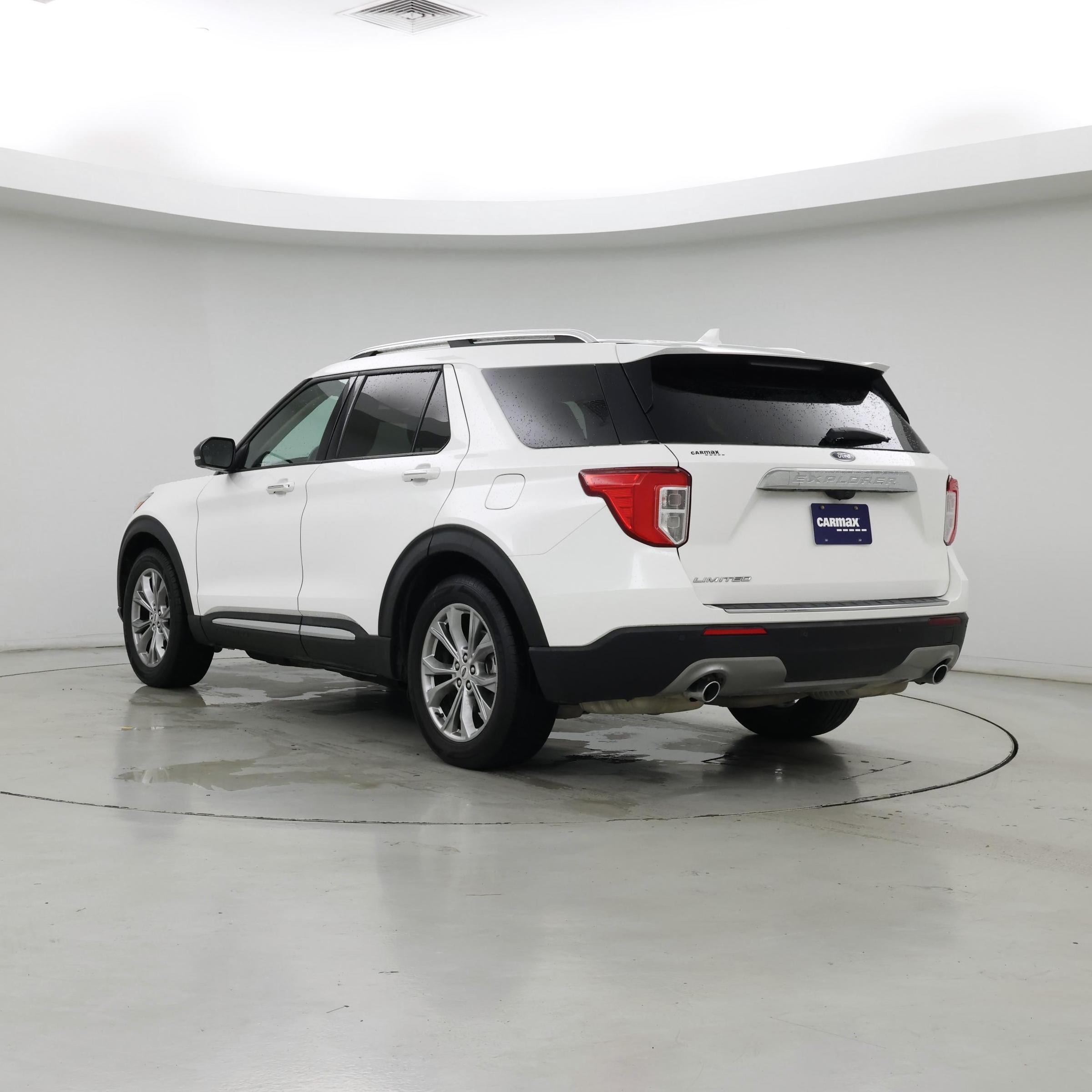 Thumbnail: 2022 Ford Explorer - 2