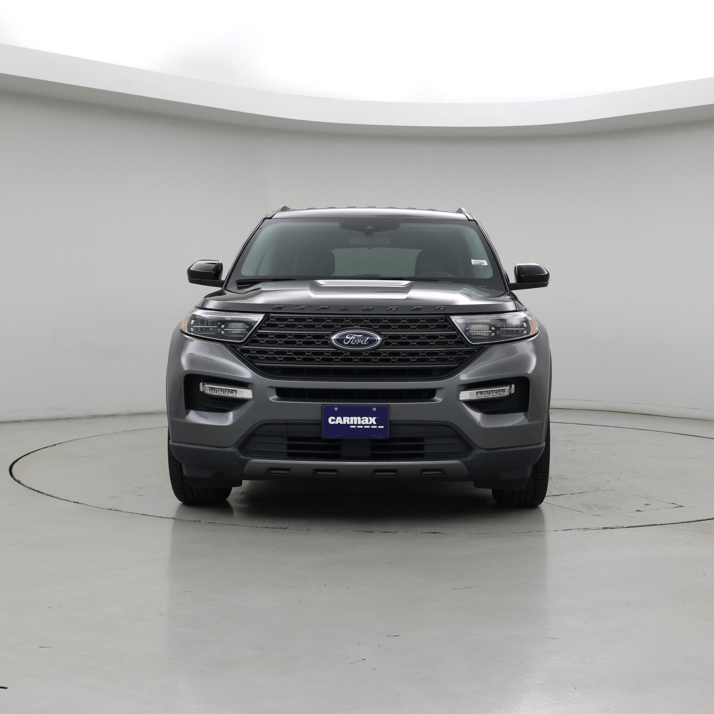Thumbnail: 2022 Ford Explorer - 5