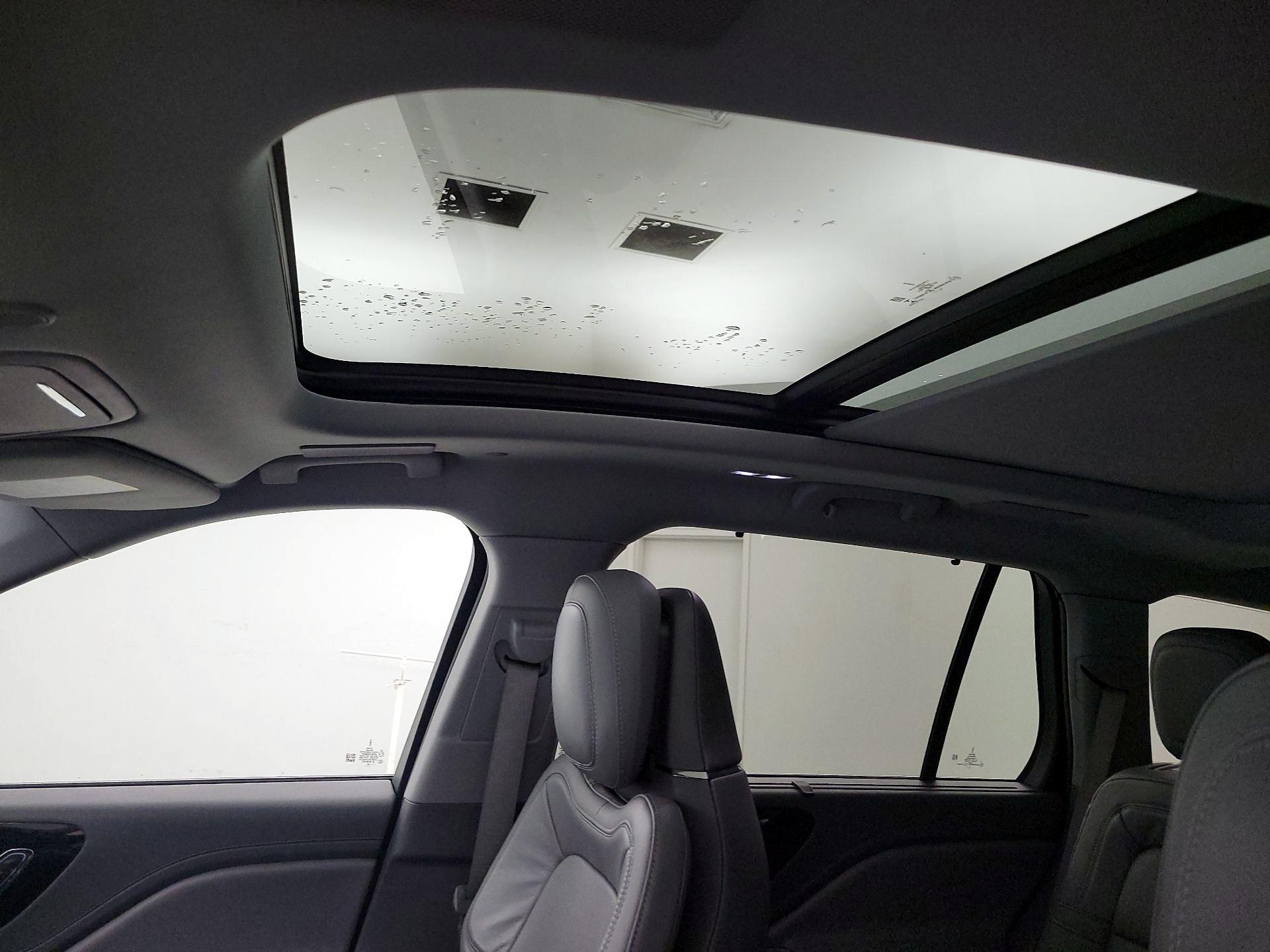 Thumbnail: 2020 Lincoln Aviator - 20