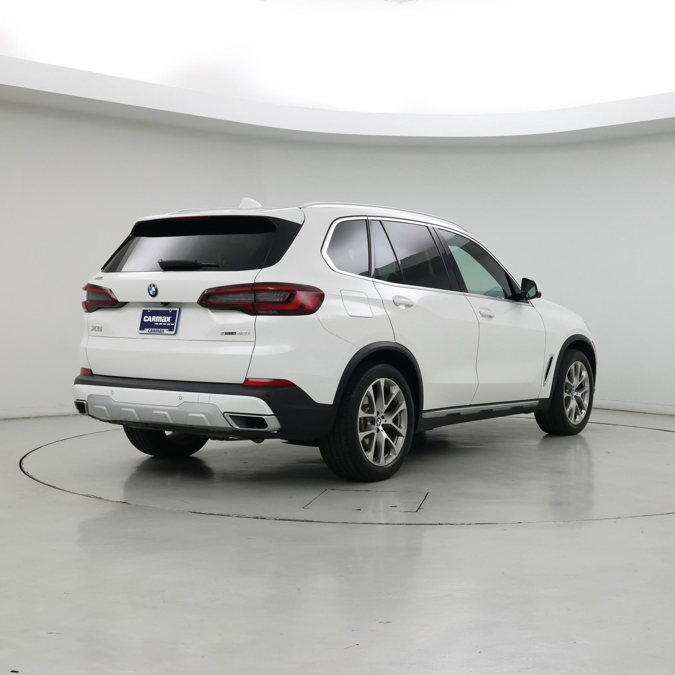 Thumbnail: 2021 BMW X5 - 8