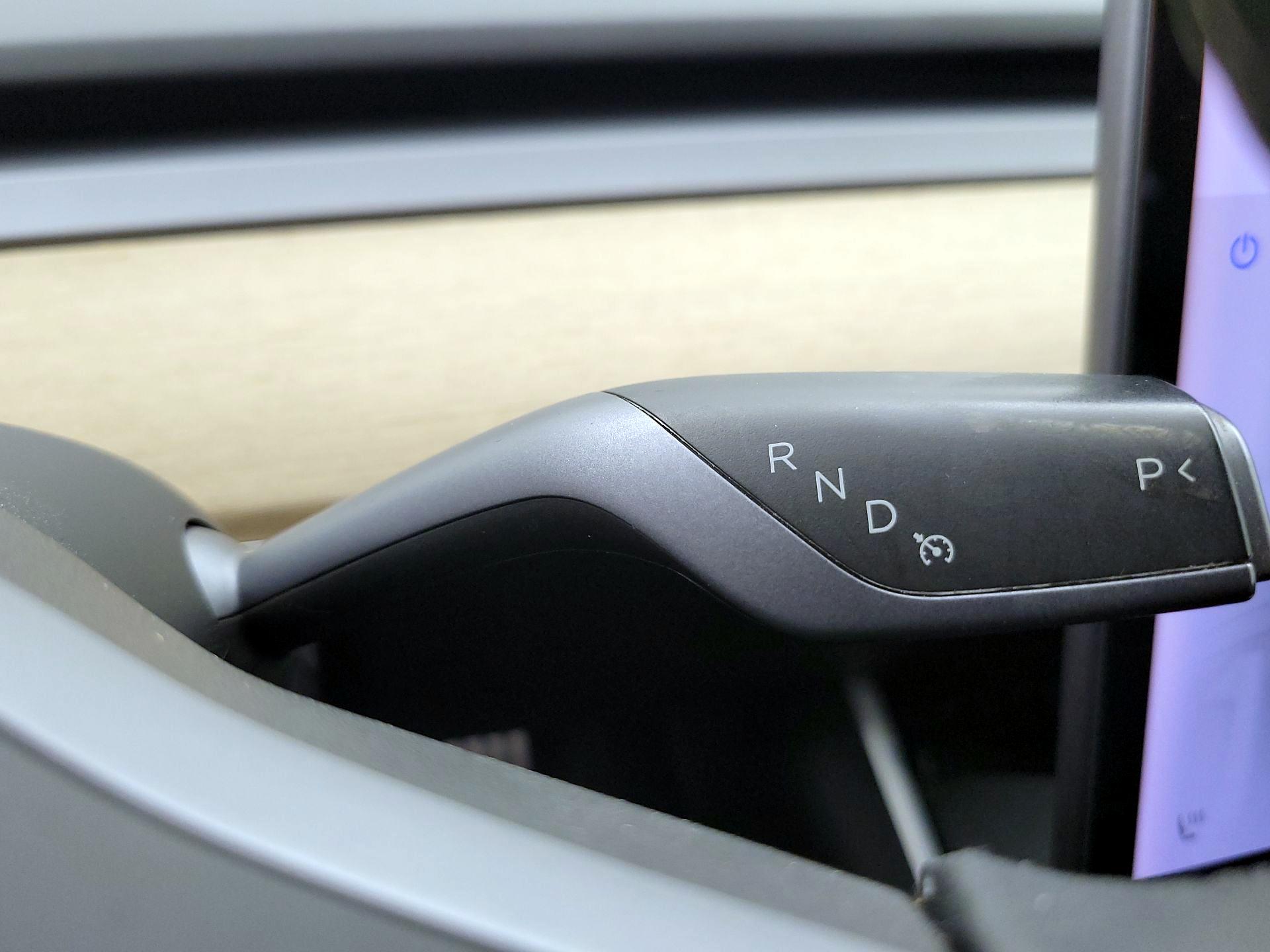 Thumbnail: 2020 Tesla Model 3 - 17