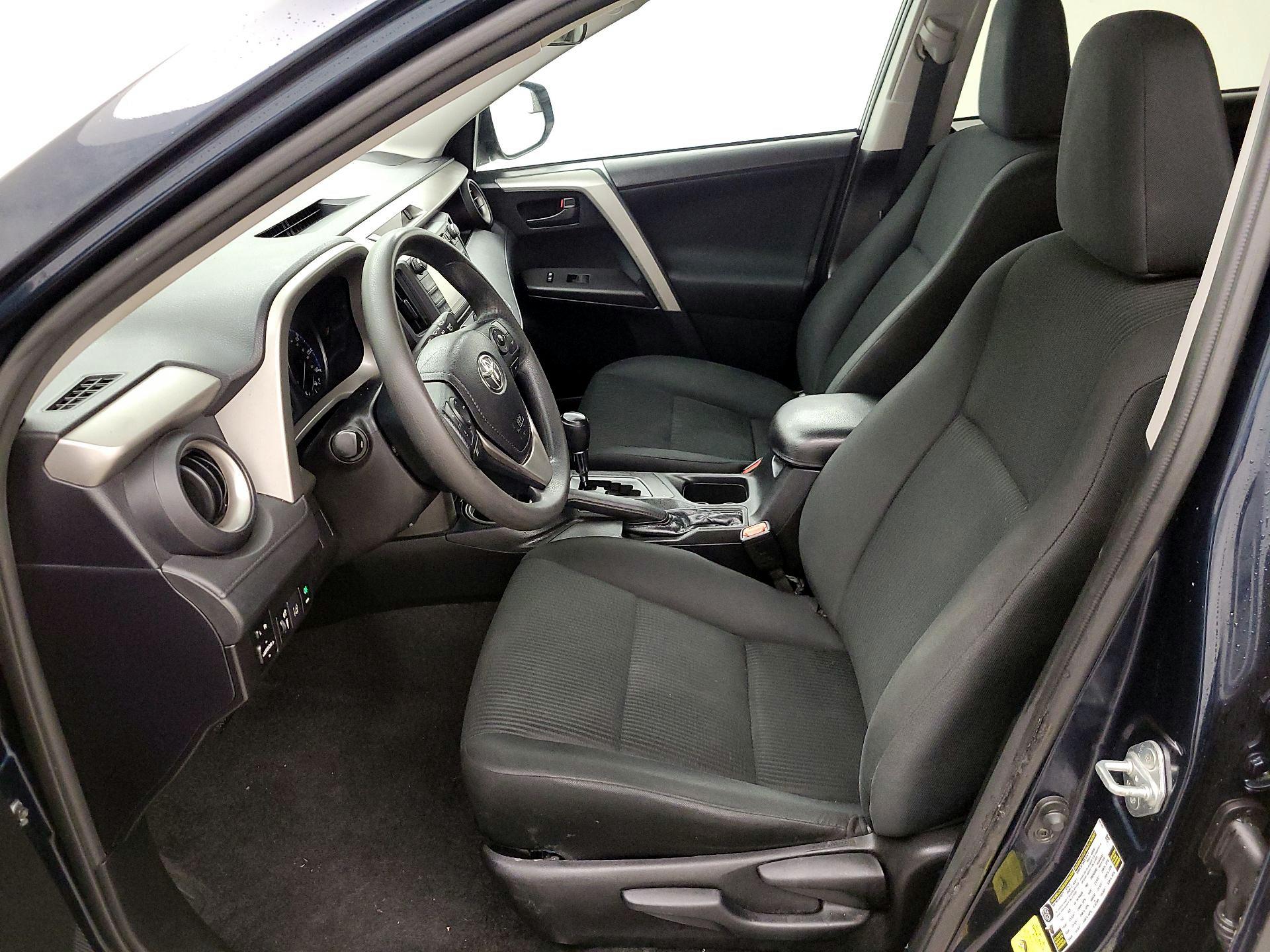 Thumbnail: 2017 Toyota RAV4 - 11