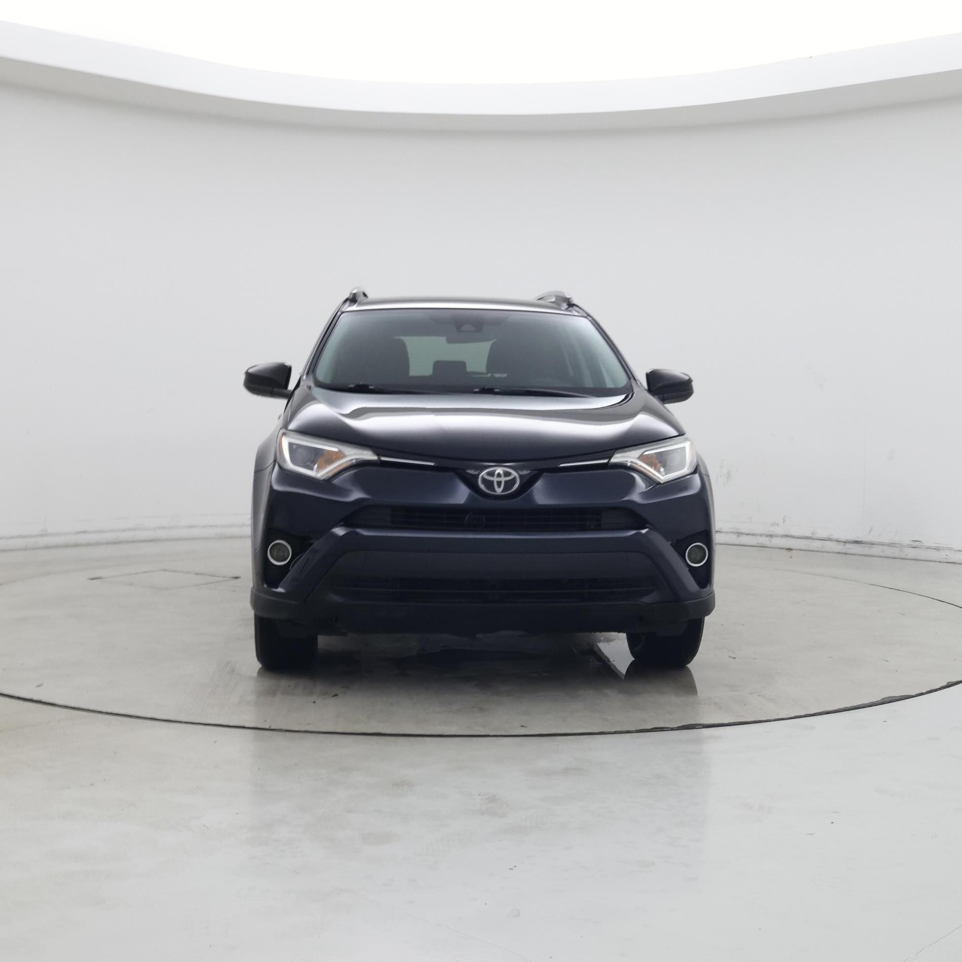 Thumbnail: 2017 Toyota RAV4 - 5