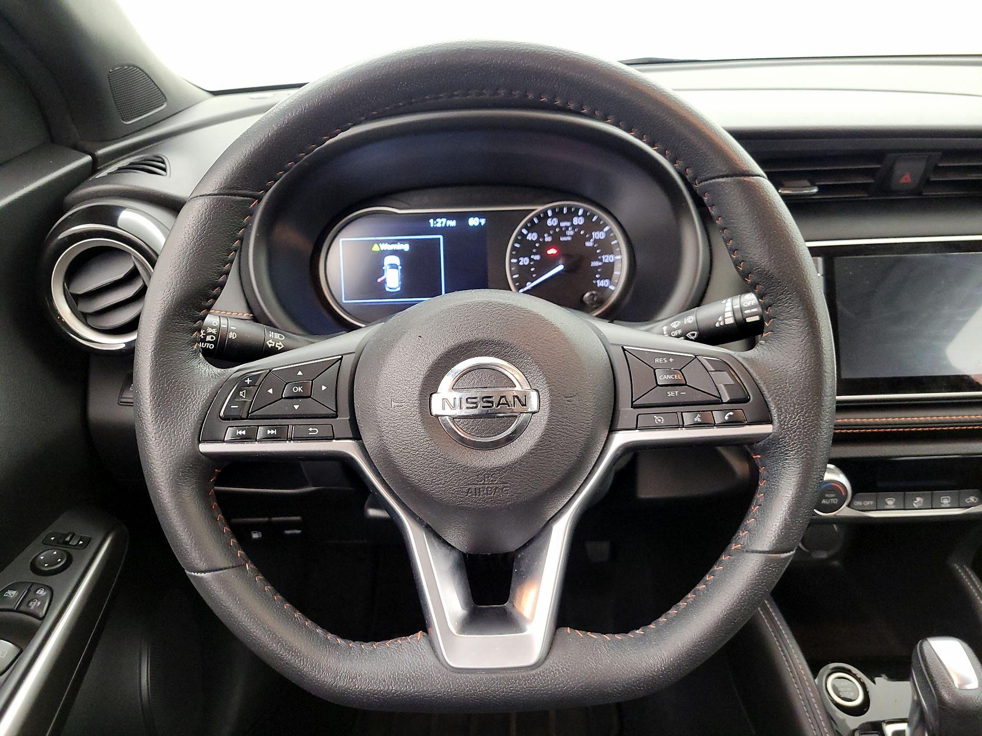 Thumbnail: 2018 Nissan Kicks - 10
