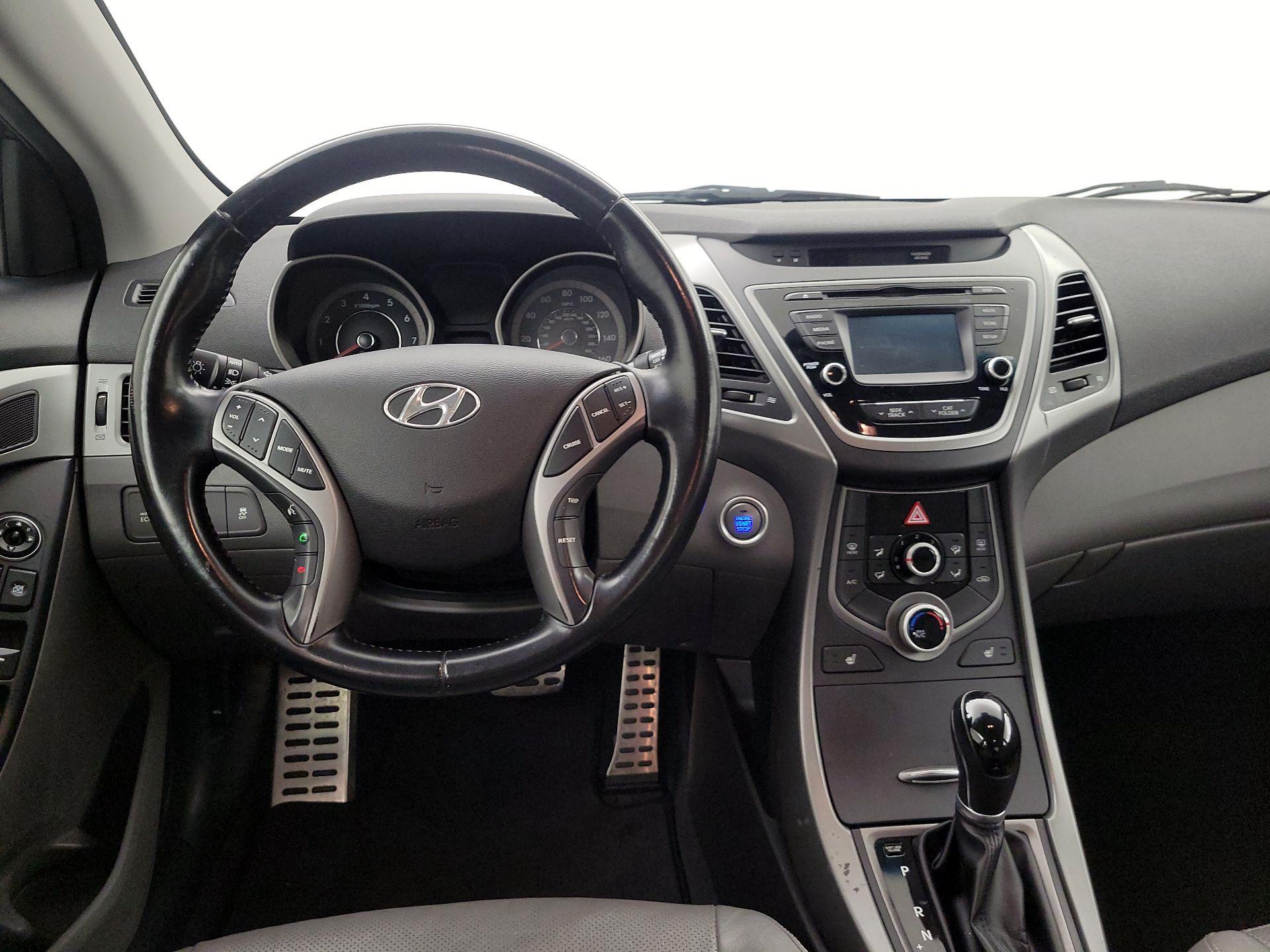 Thumbnail: 2015 Hyundai Elantra - 10