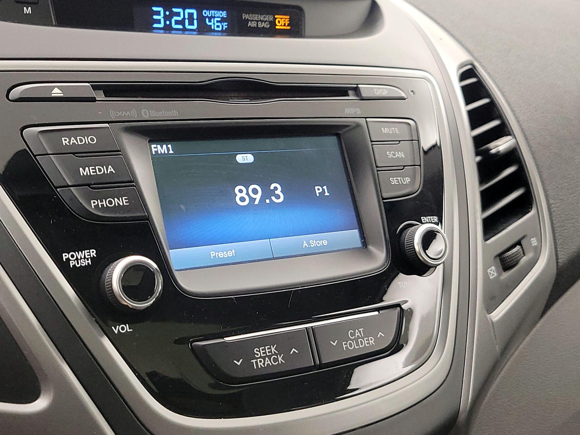 Thumbnail: 2015 Hyundai Elantra - 15