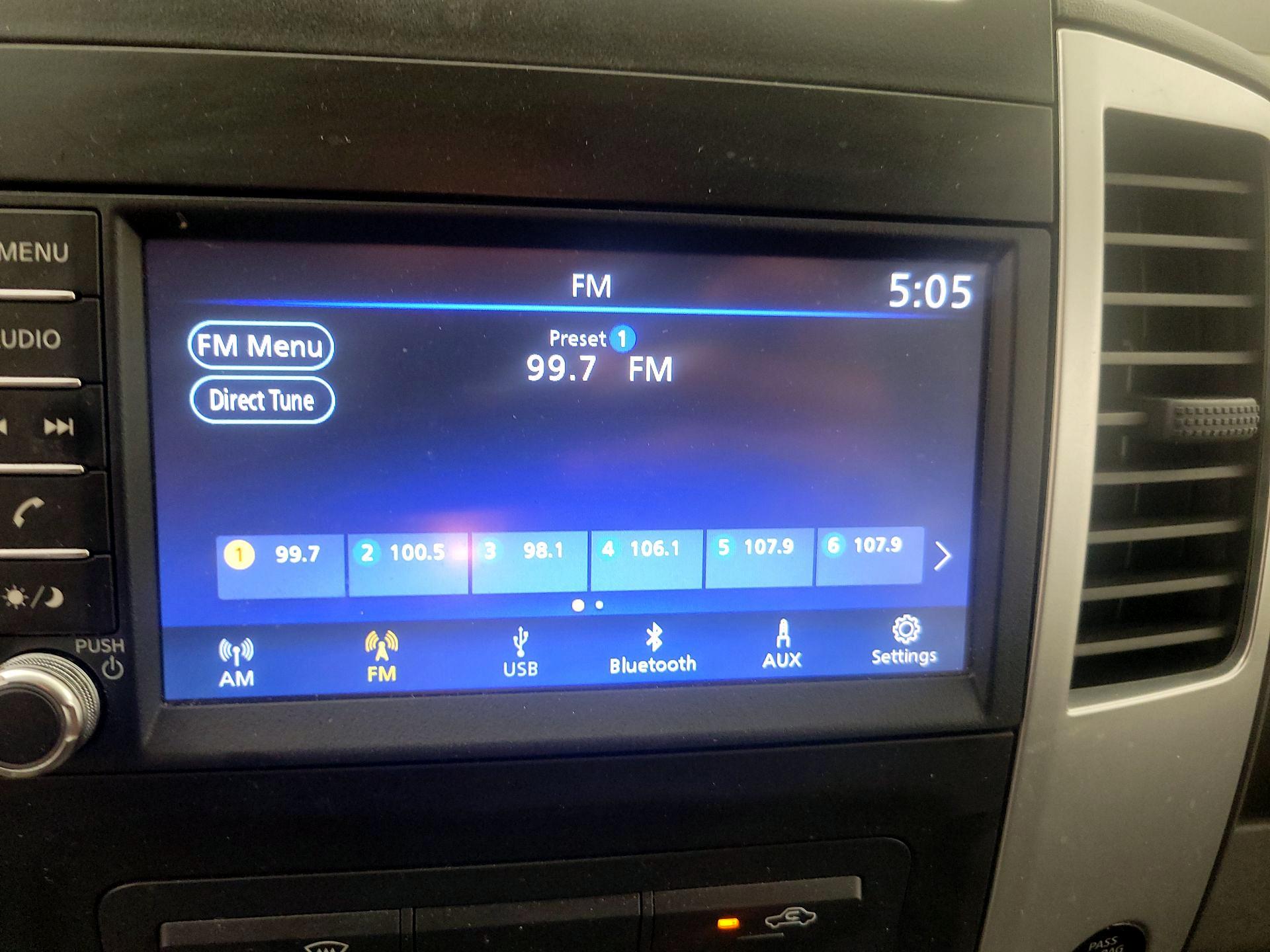 Thumbnail: 2019 Nissan Frontier - 15