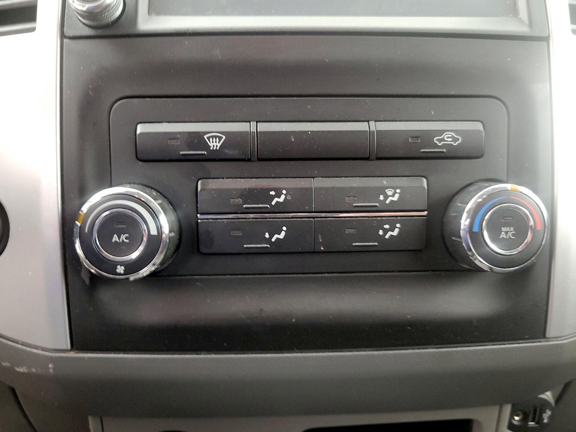 Thumbnail: 2019 Nissan Frontier - 16
