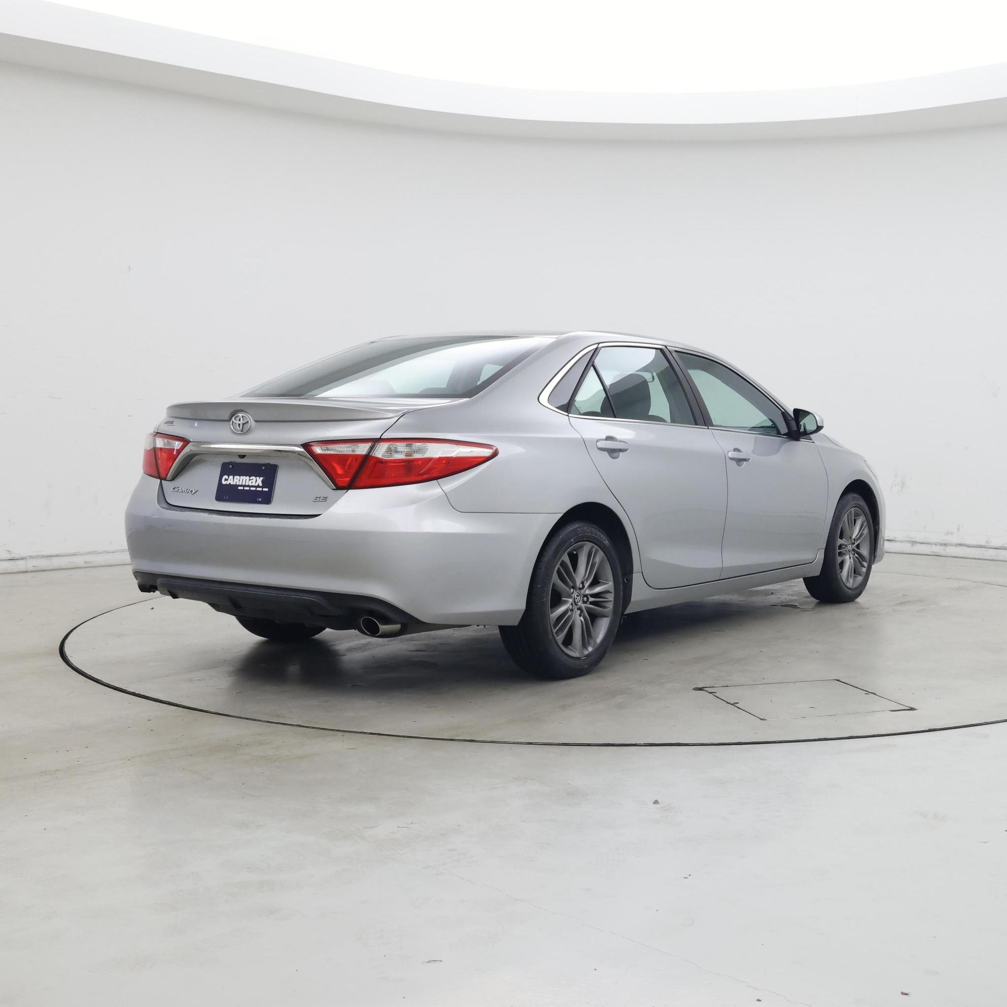 Thumbnail: 2017 Toyota Camry - 8