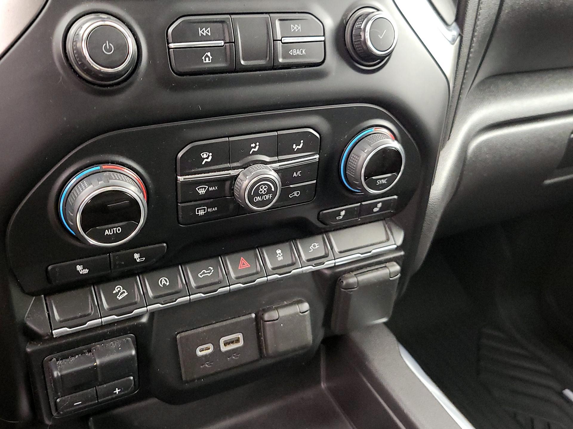 Thumbnail: 2021 Chevrolet Silverado 1500 - 16