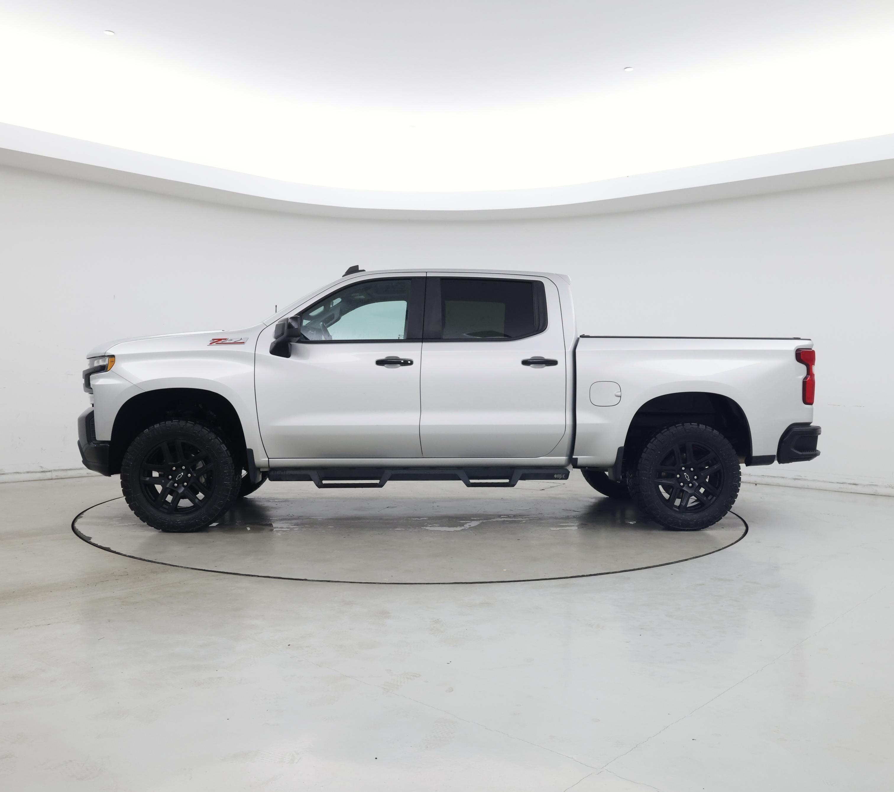 Thumbnail: 2021 Chevrolet Silverado 1500 - 3