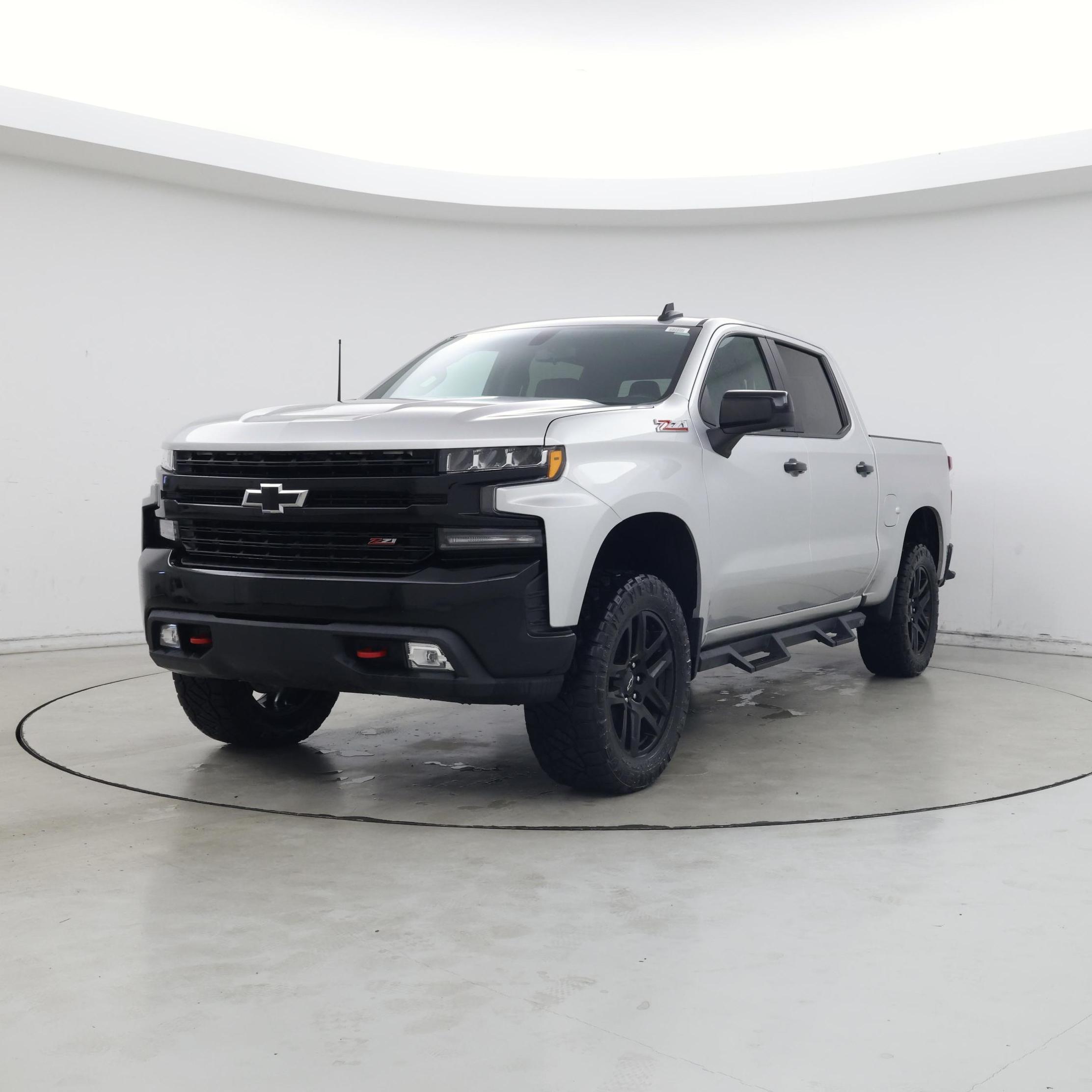 Thumbnail: 2021 Chevrolet Silverado 1500 - 4