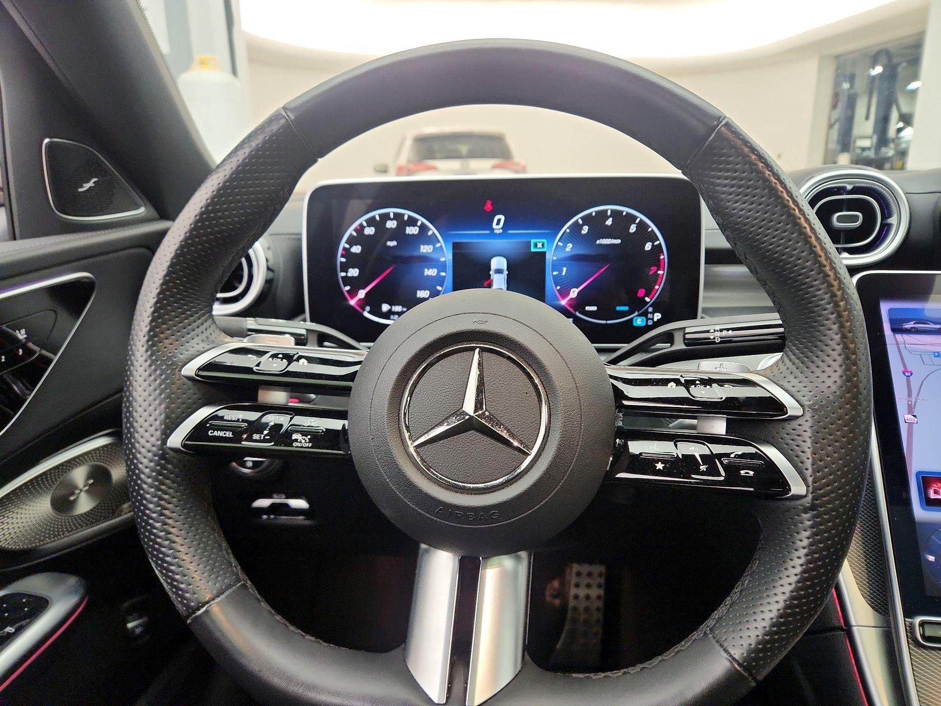 Thumbnail: 2024 Mercedes-Benz C-Class - 10