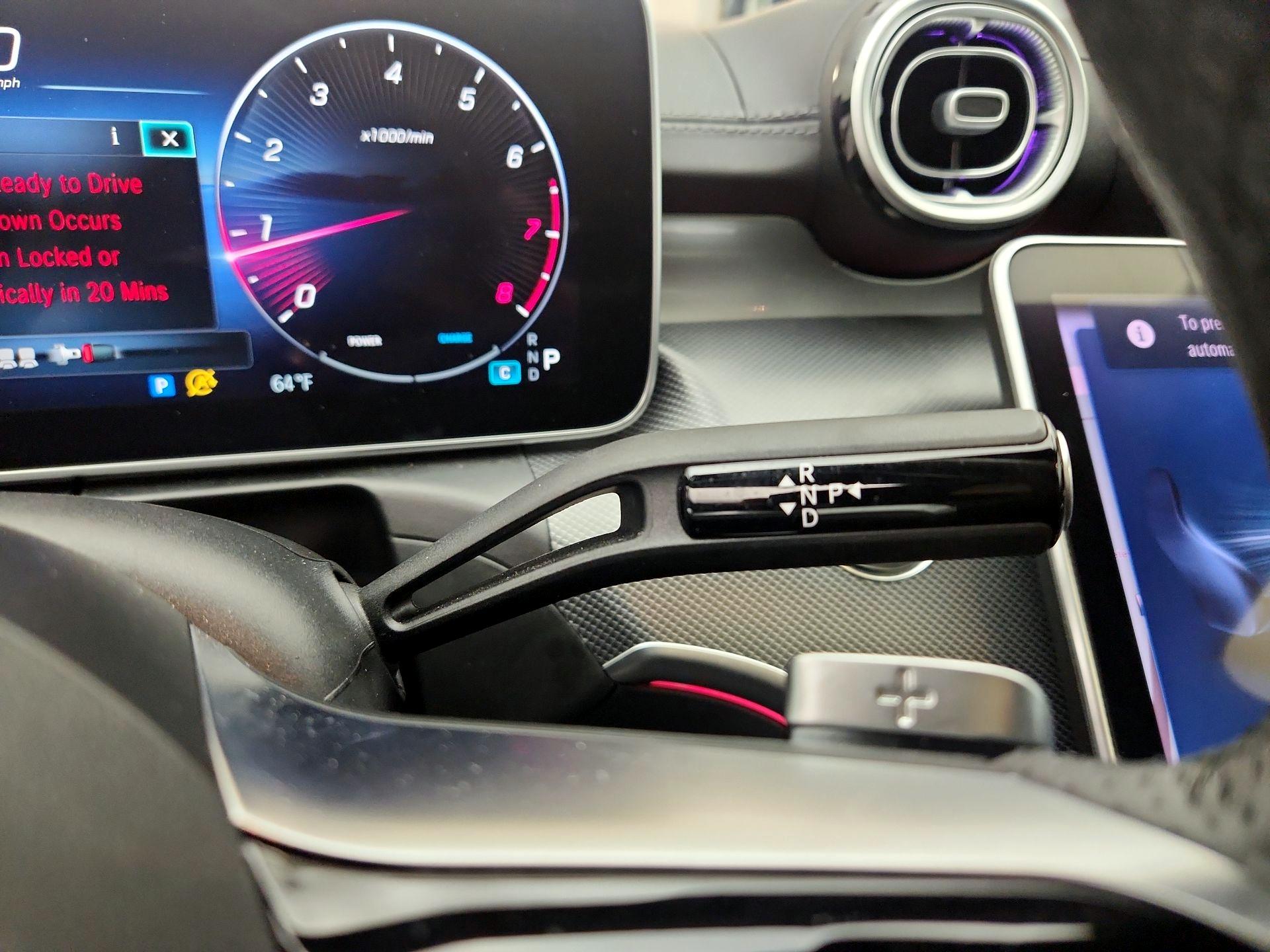 Thumbnail: 2024 Mercedes-Benz C-Class - 18