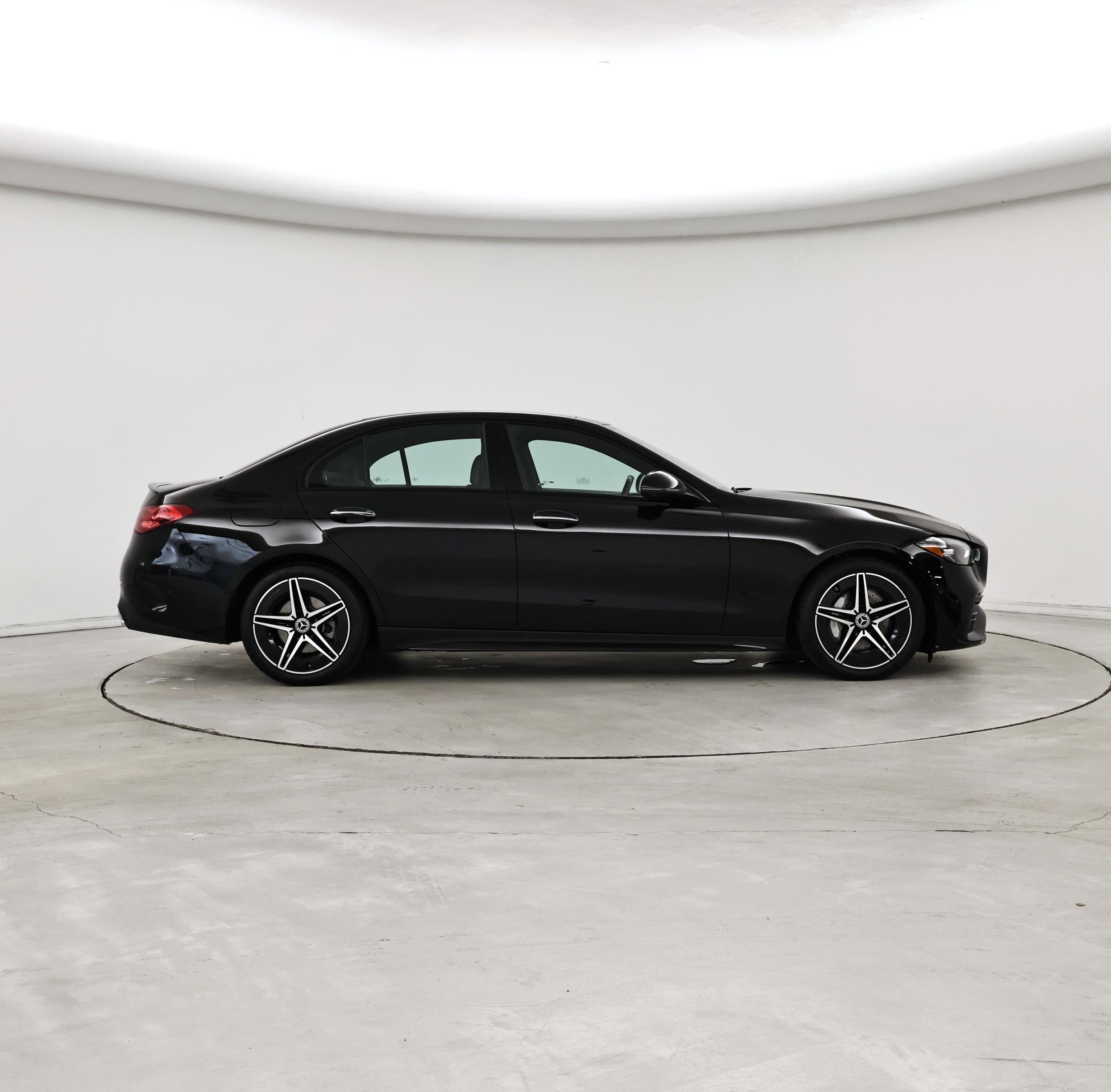 Thumbnail: 2024 Mercedes-Benz C-Class - 7