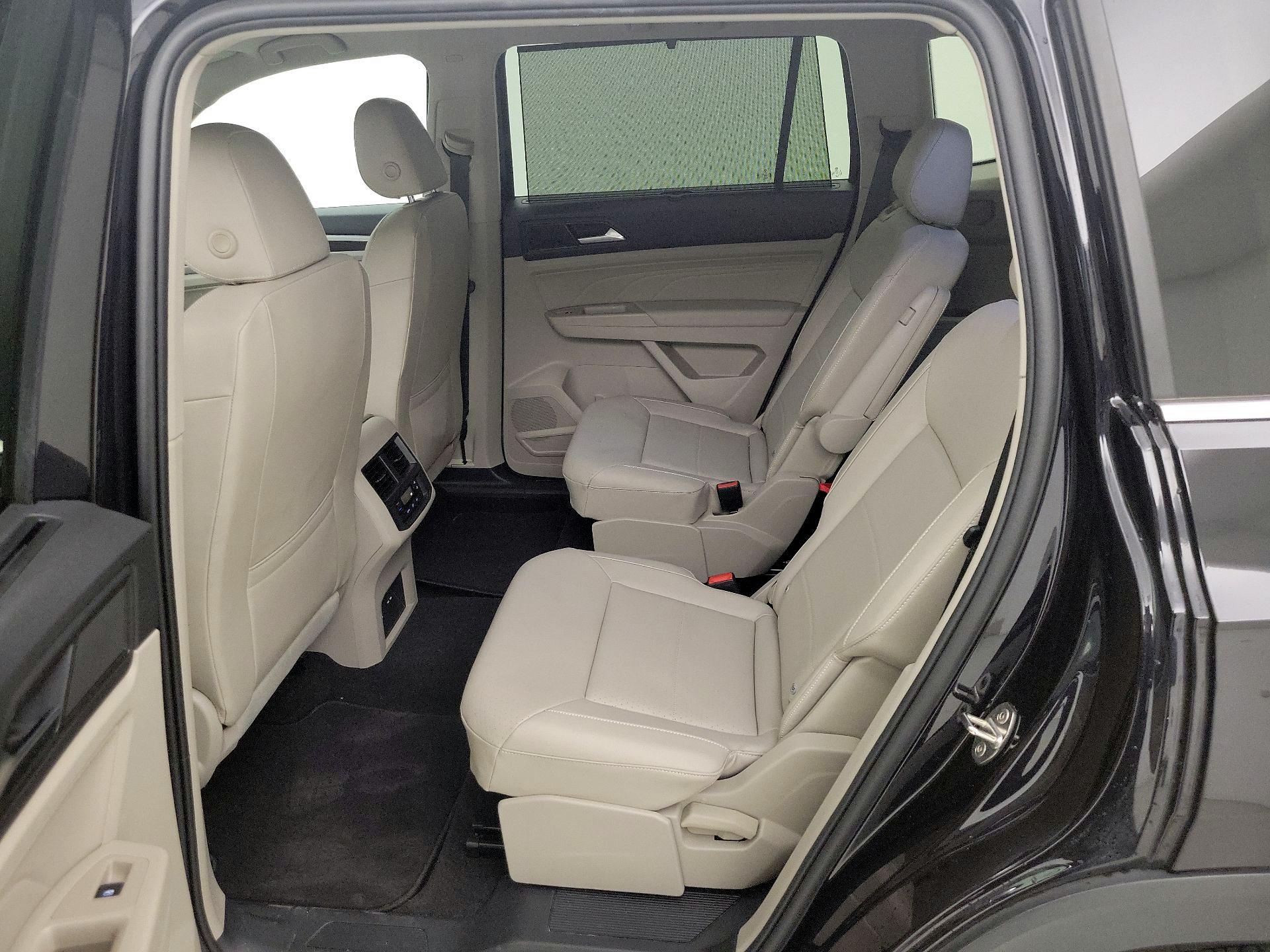 Thumbnail: 2022 Volkswagen Atlas - 20