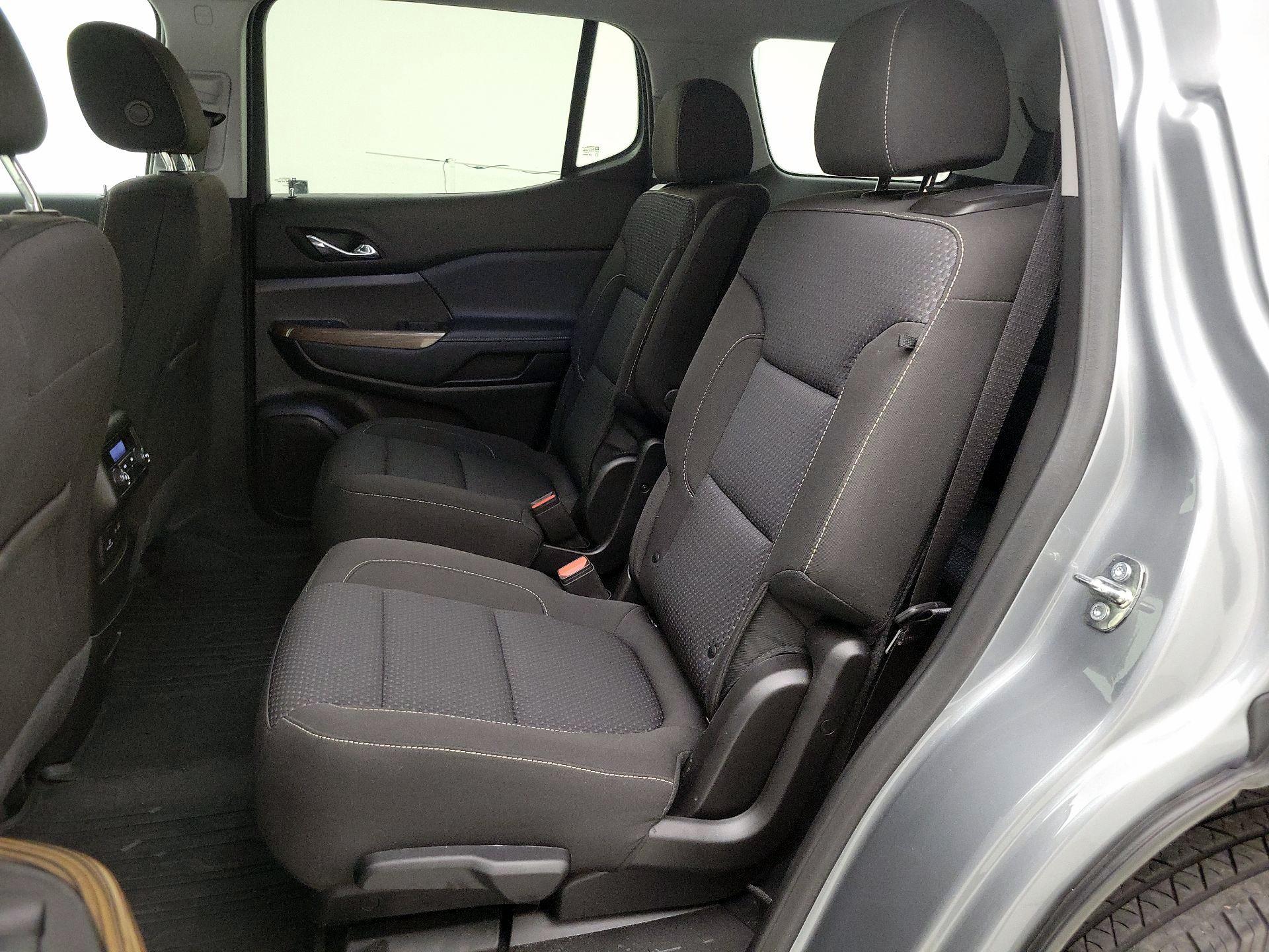 Thumbnail: 2023 GMC Acadia - 18