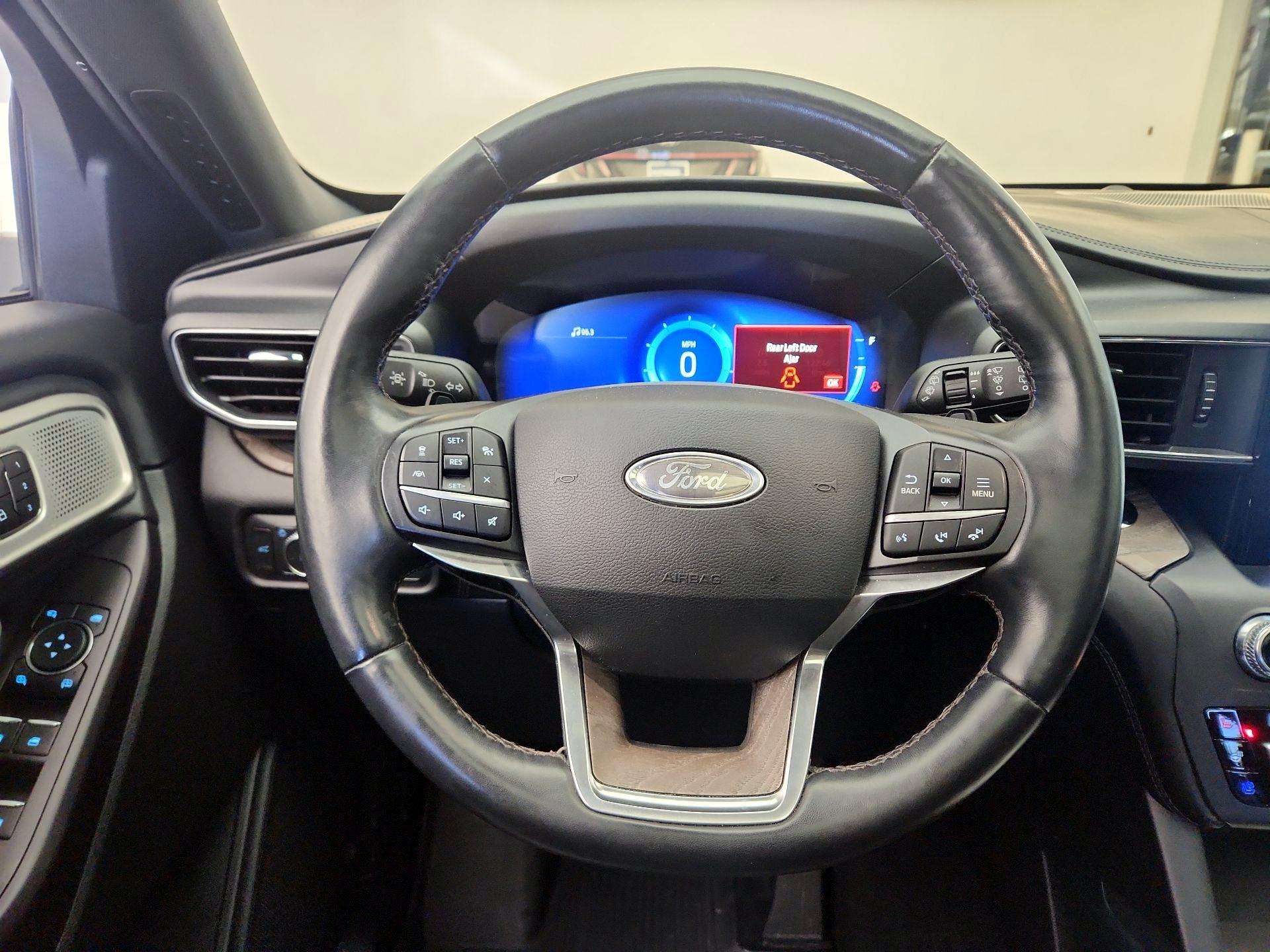 Thumbnail: 2020 Ford Explorer - 10