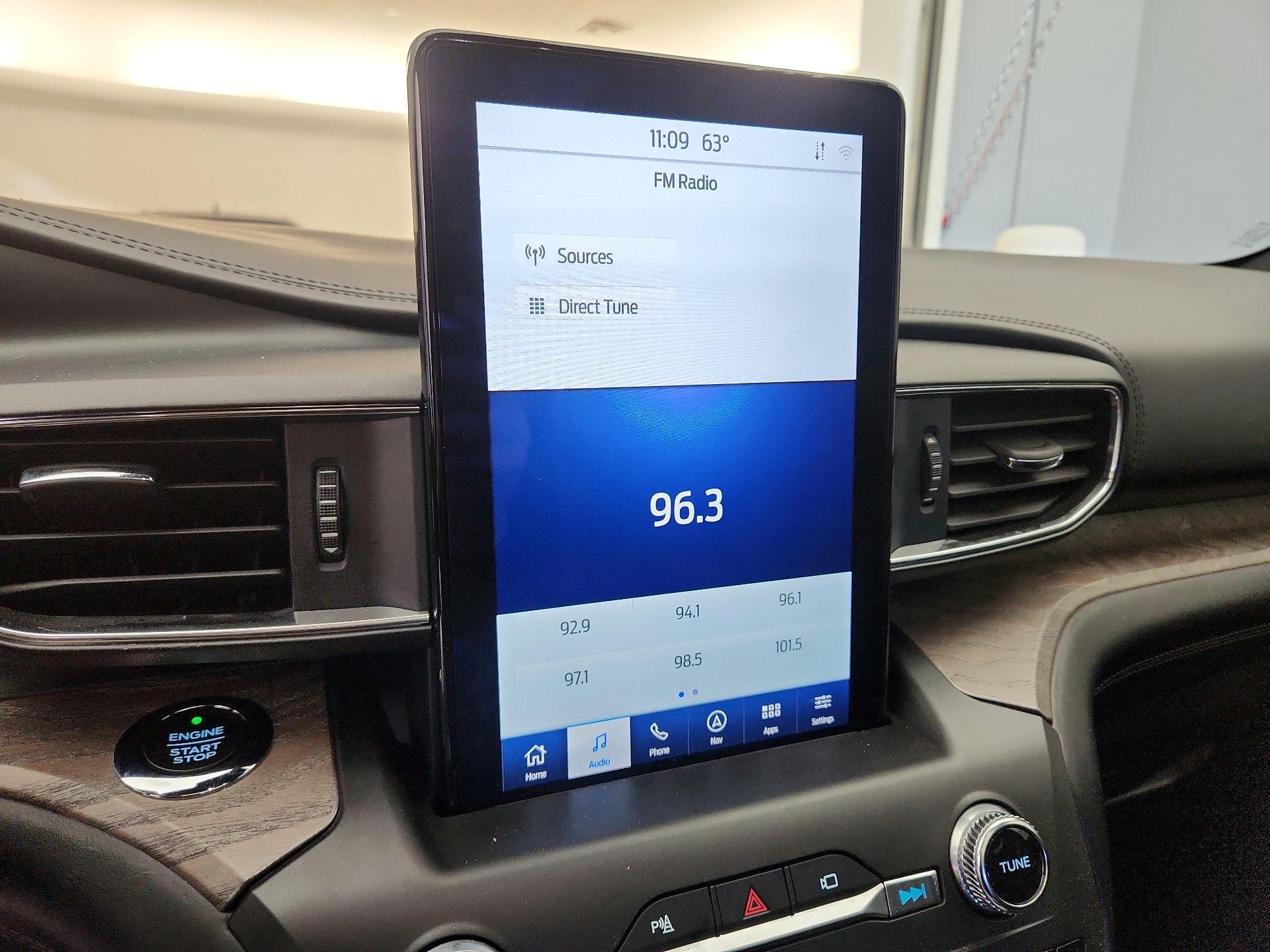 Thumbnail: 2020 Ford Explorer - 16