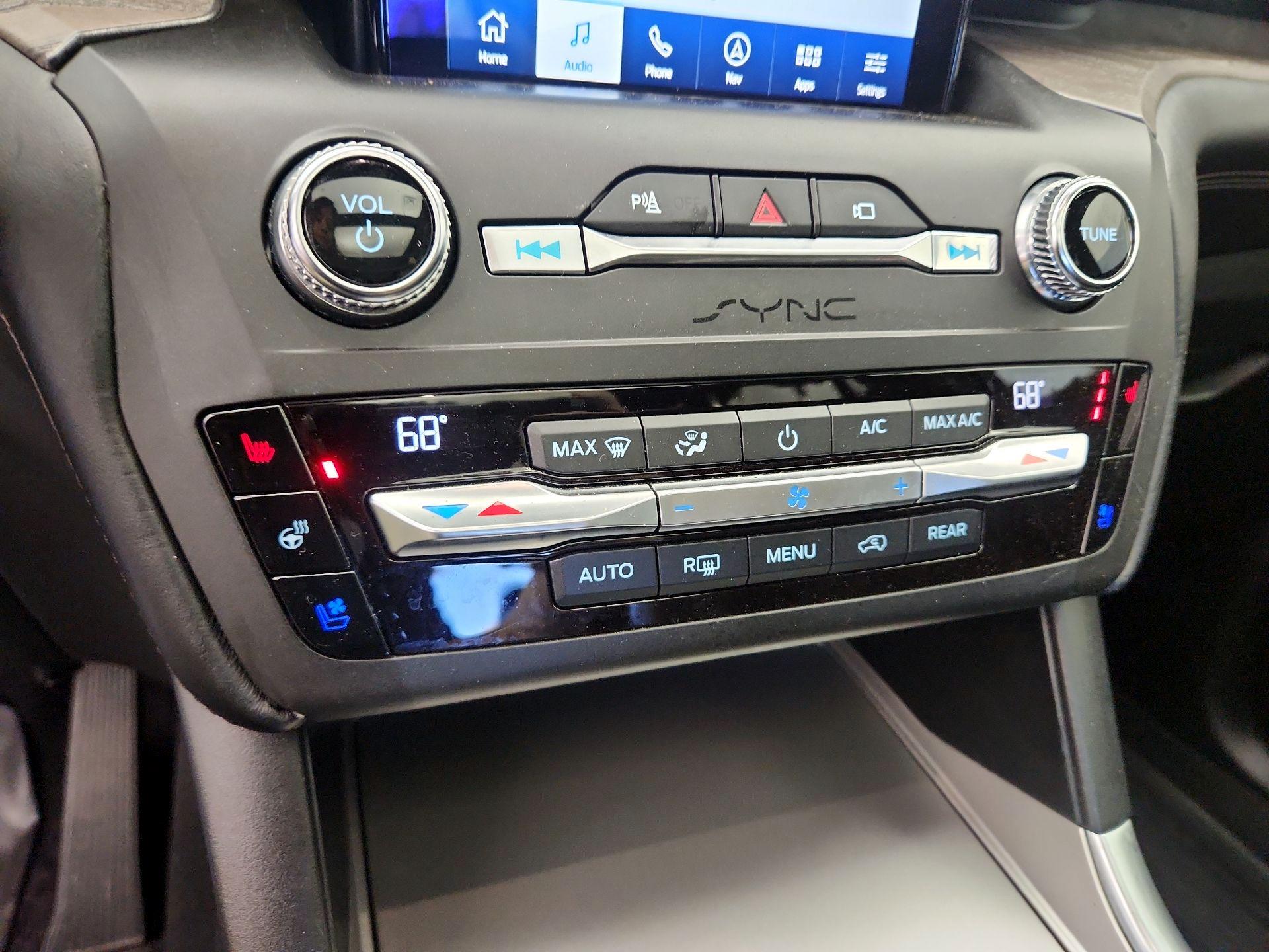 Thumbnail: 2020 Ford Explorer - 17