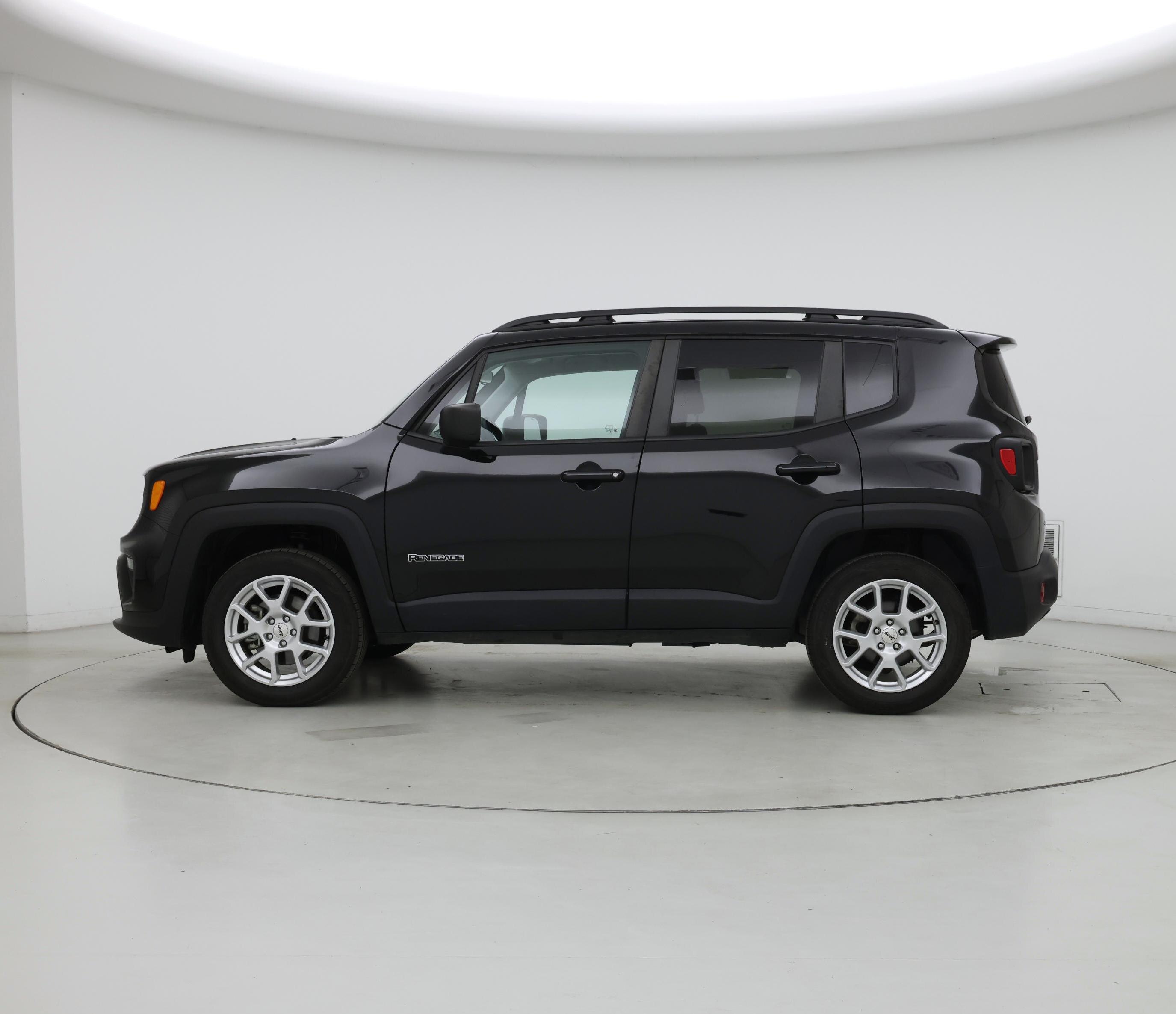 Thumbnail: 2022 Jeep Renegade - 3