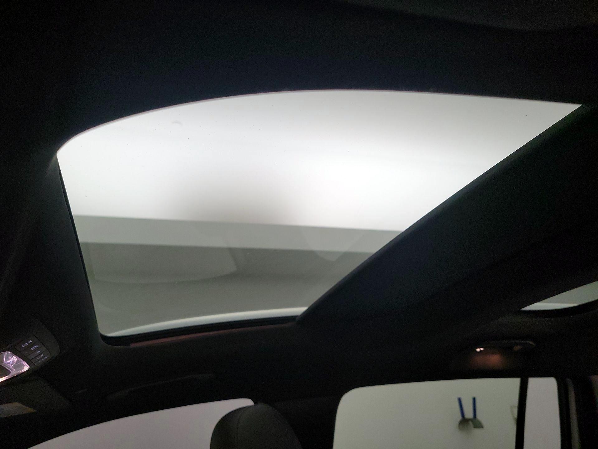 Thumbnail: 2022 Mercedes-Benz GLB - 19