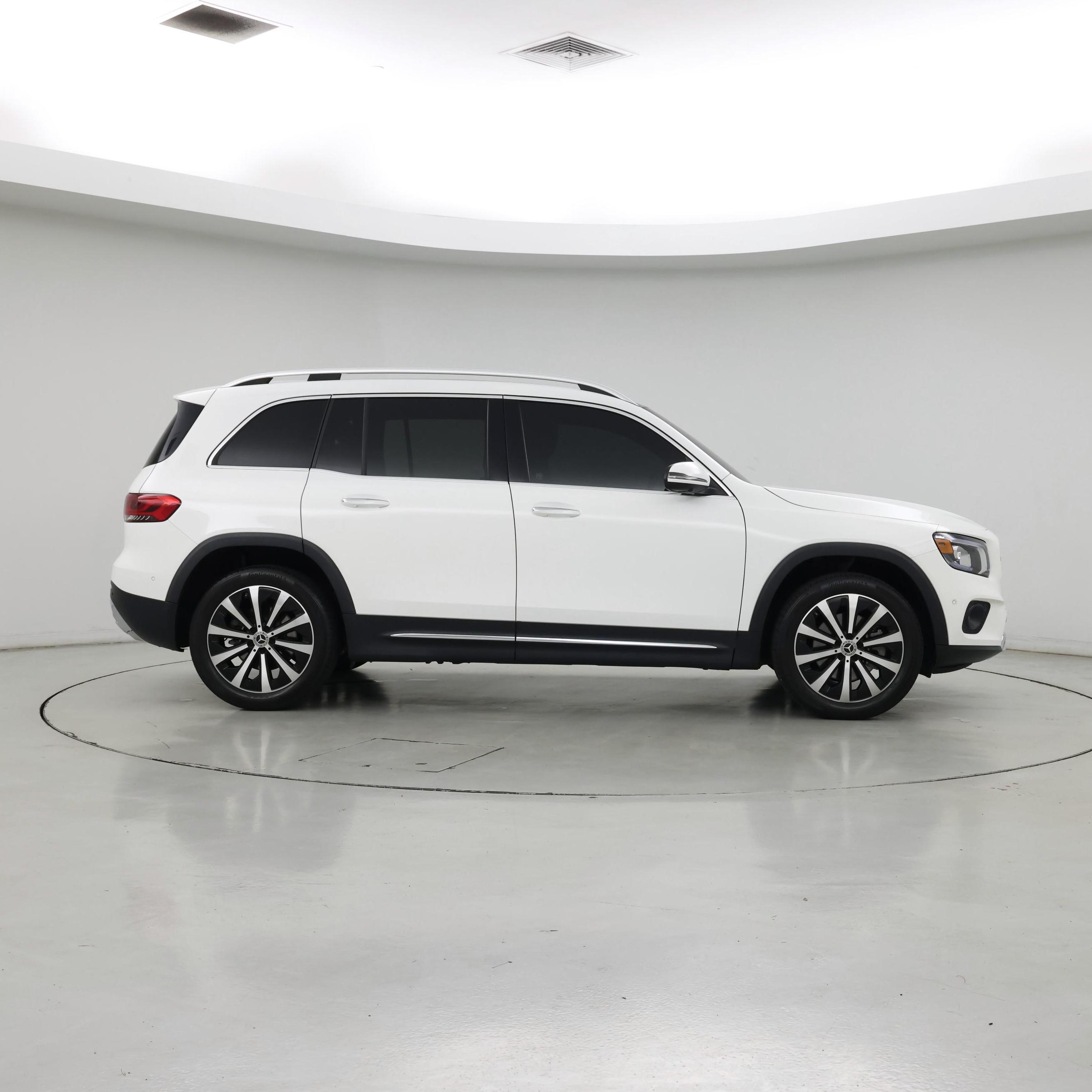 Thumbnail: 2022 Mercedes-Benz GLB - 7