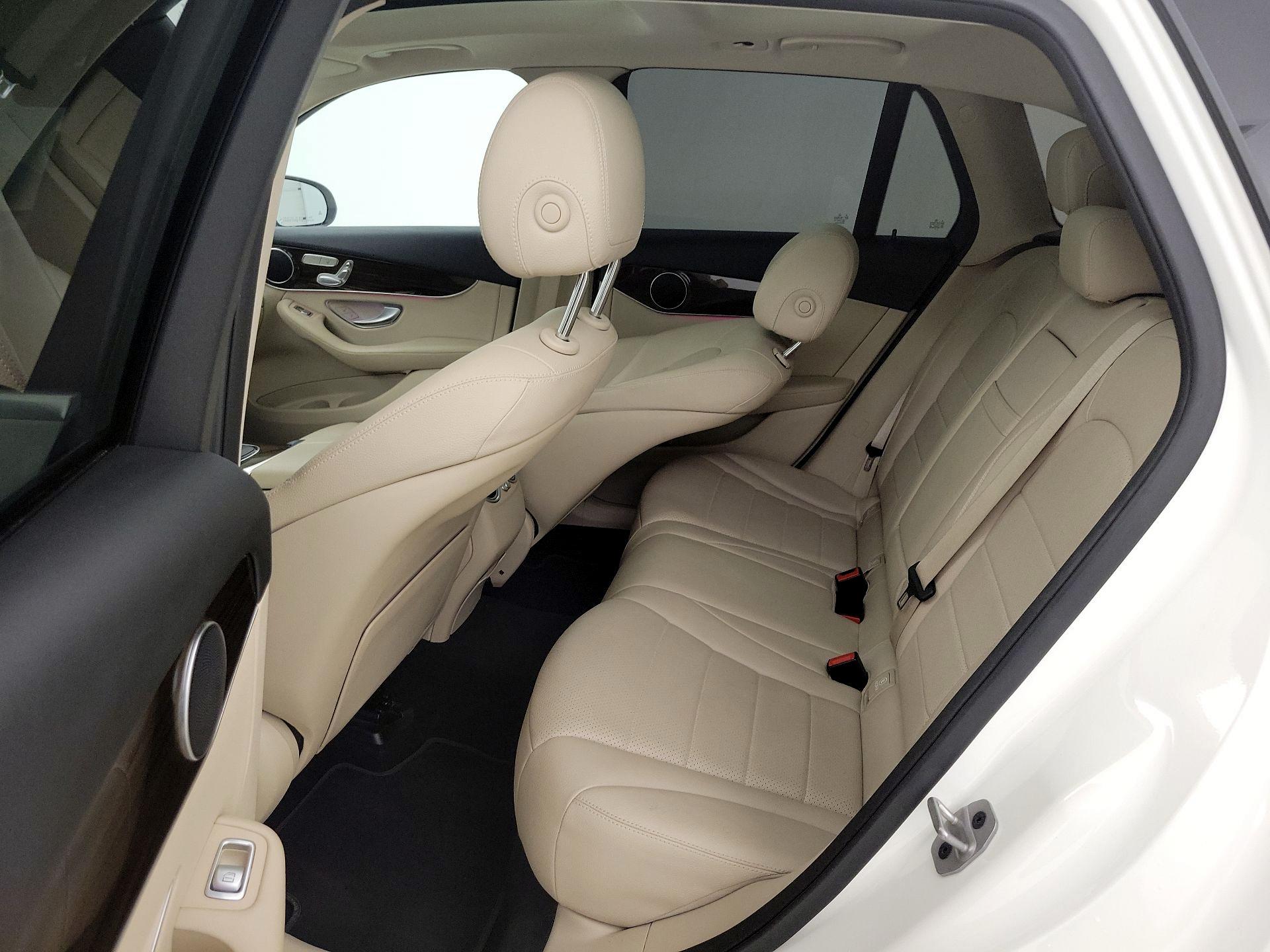 Thumbnail: 2021 Mercedes-Benz GLC - 19