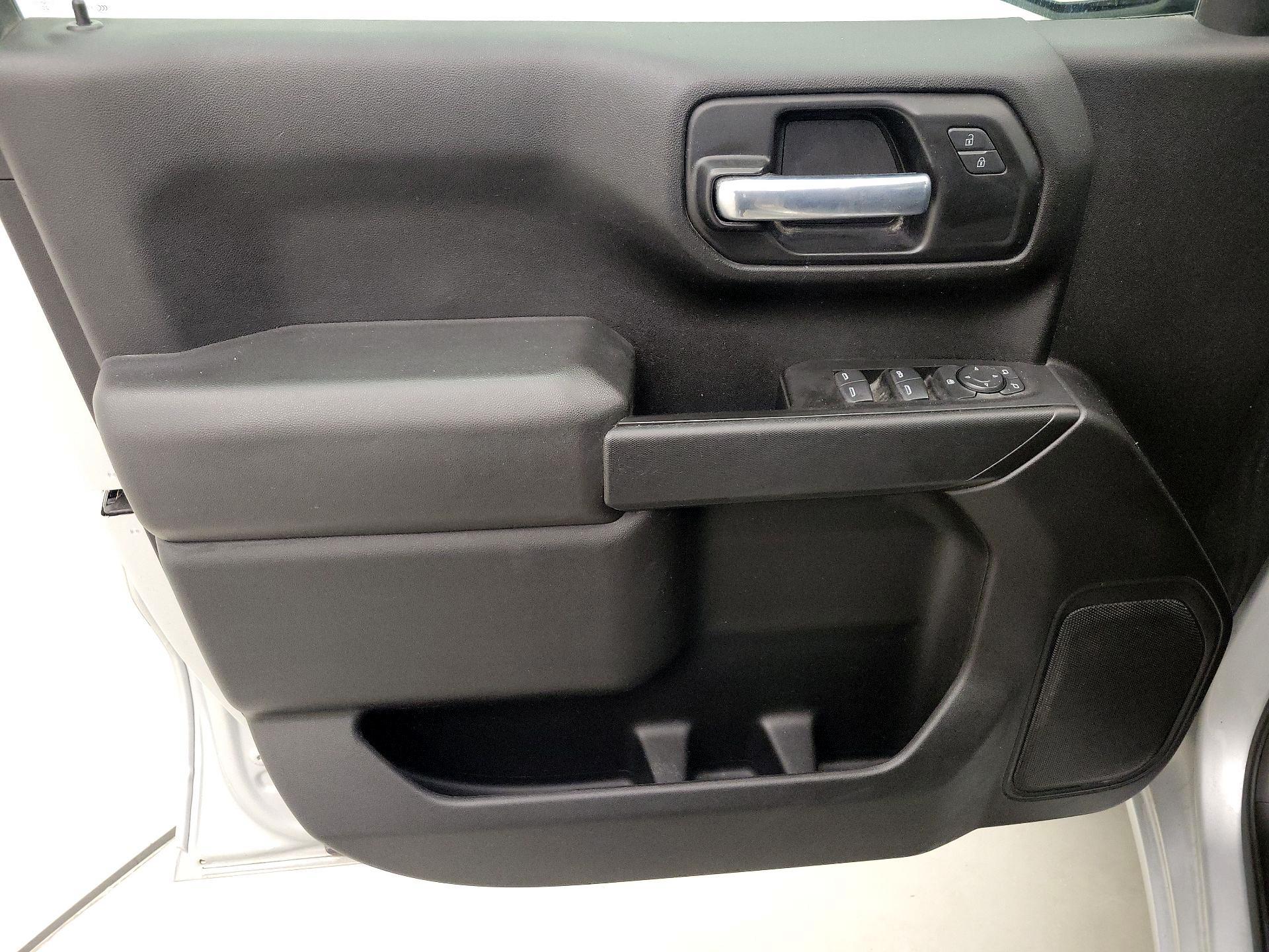 Thumbnail: 2021 Chevrolet Silverado 1500 - 12