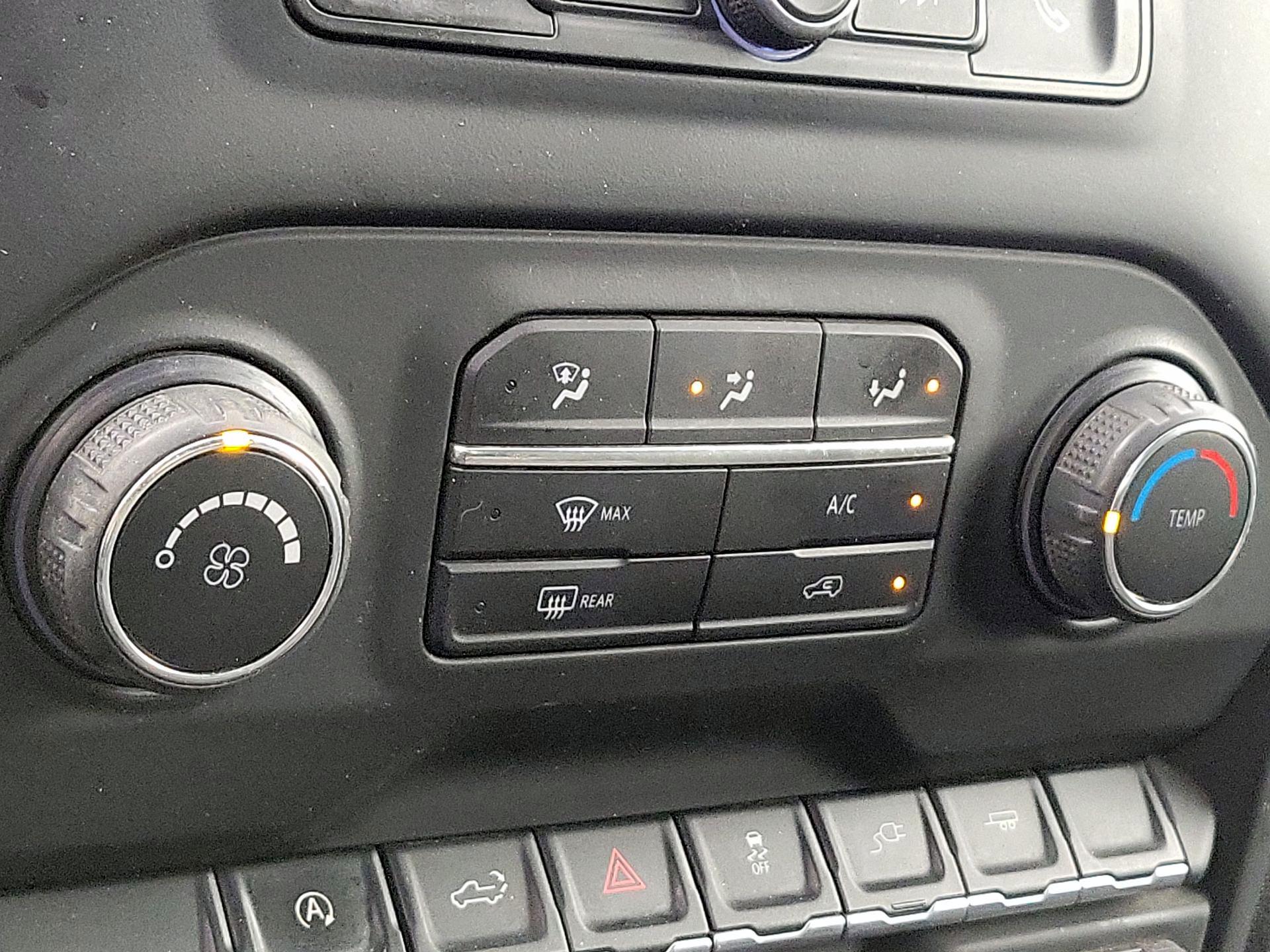 Thumbnail: 2021 Chevrolet Silverado 1500 - 16