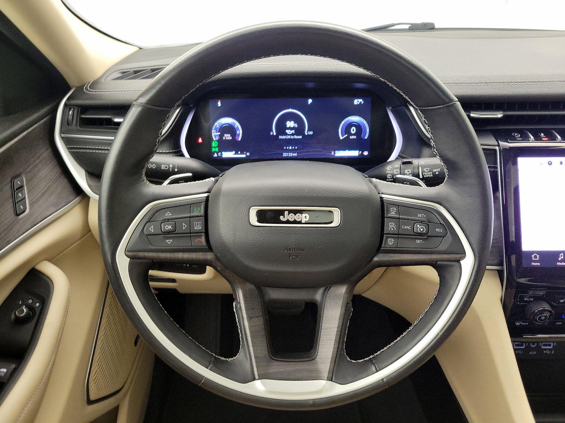 Thumbnail: 2022 Jeep Grand Cherokee - 10