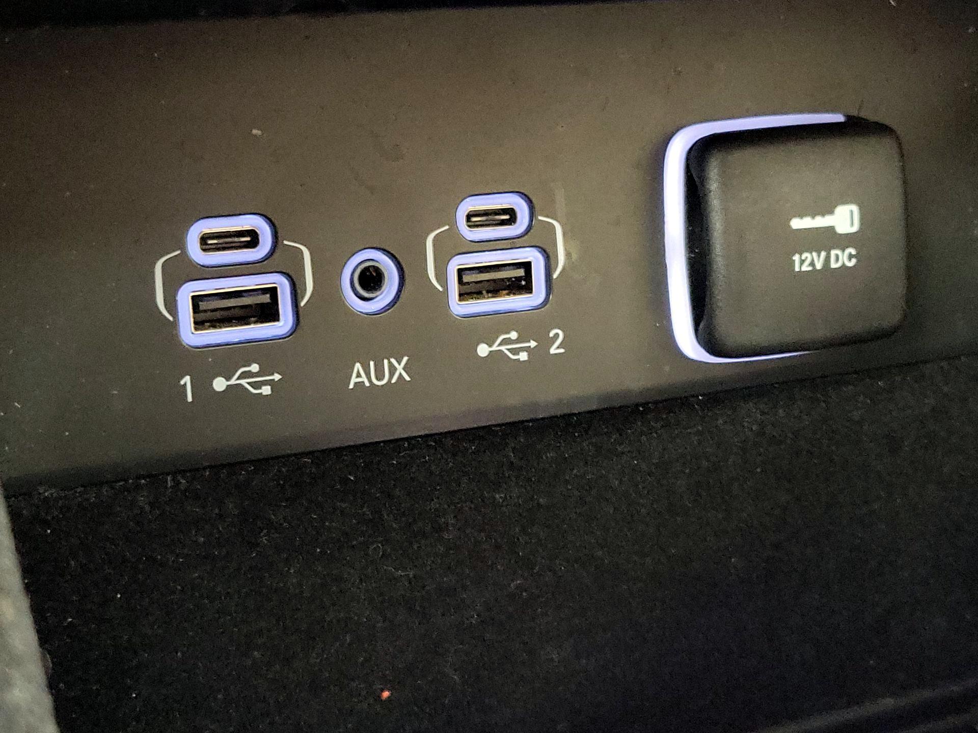 Thumbnail: 2022 Jeep Grand Cherokee - 18