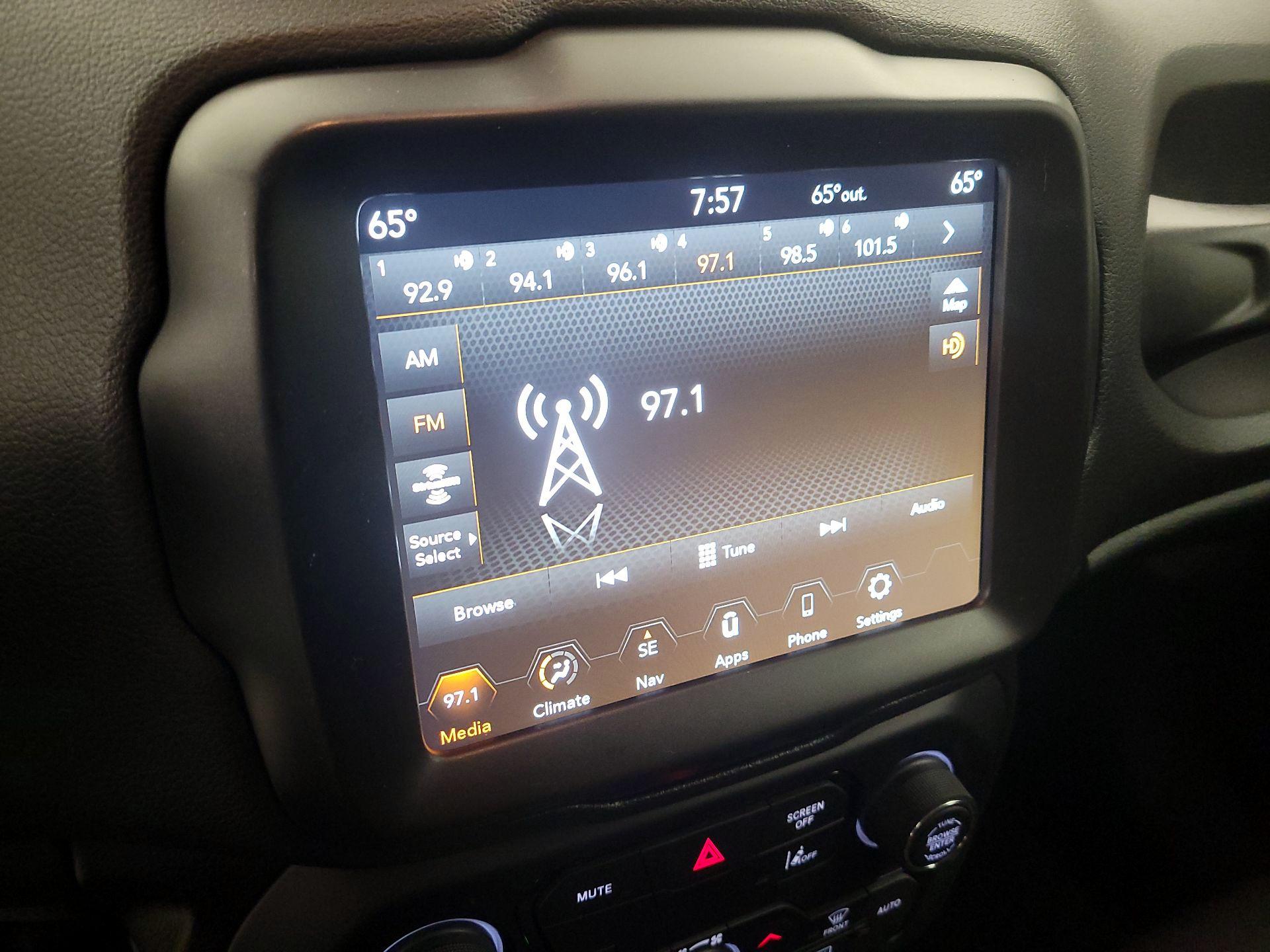 Thumbnail: 2023 Jeep Renegade - 16