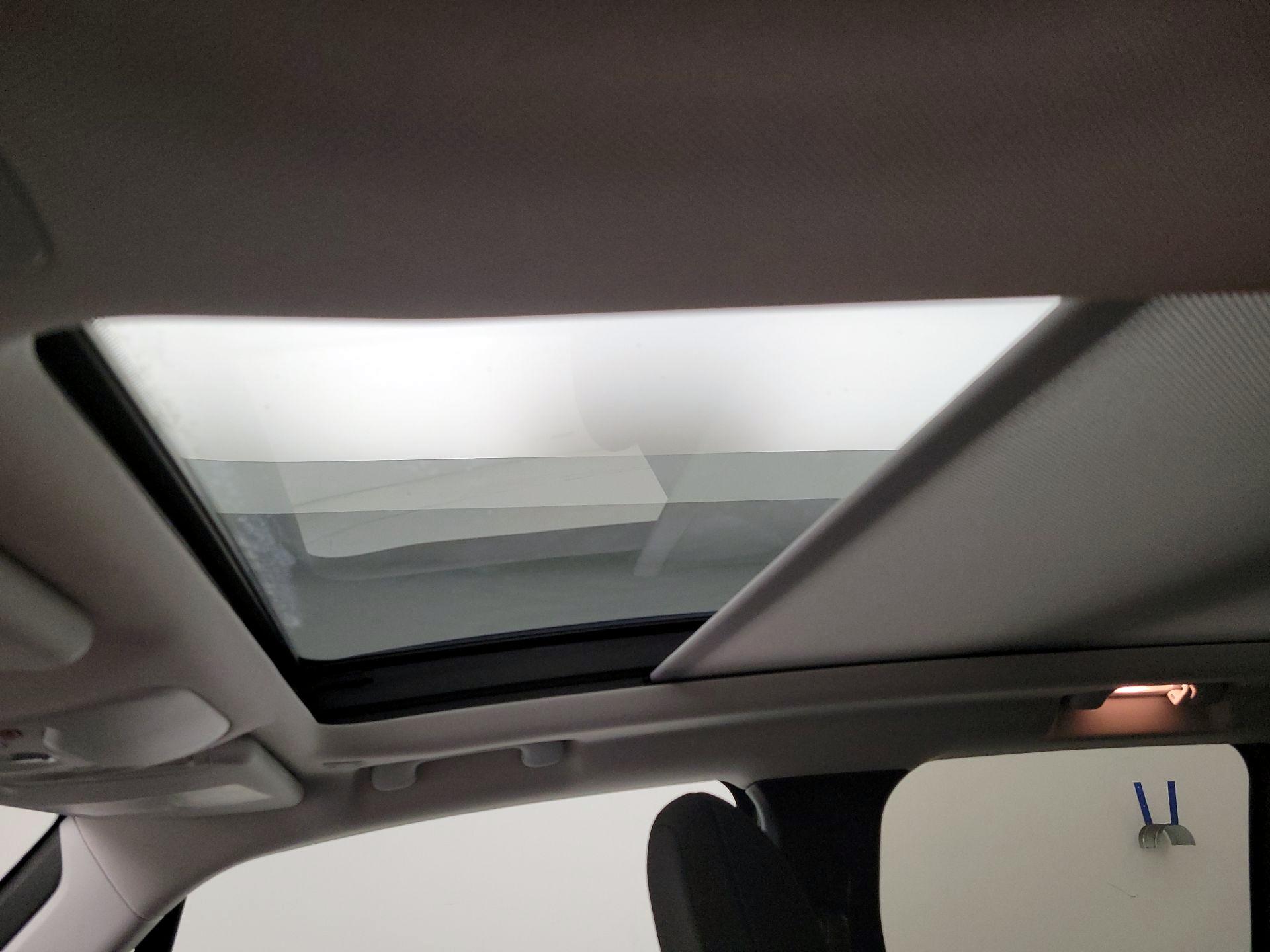 Thumbnail: 2023 Jeep Renegade - 20