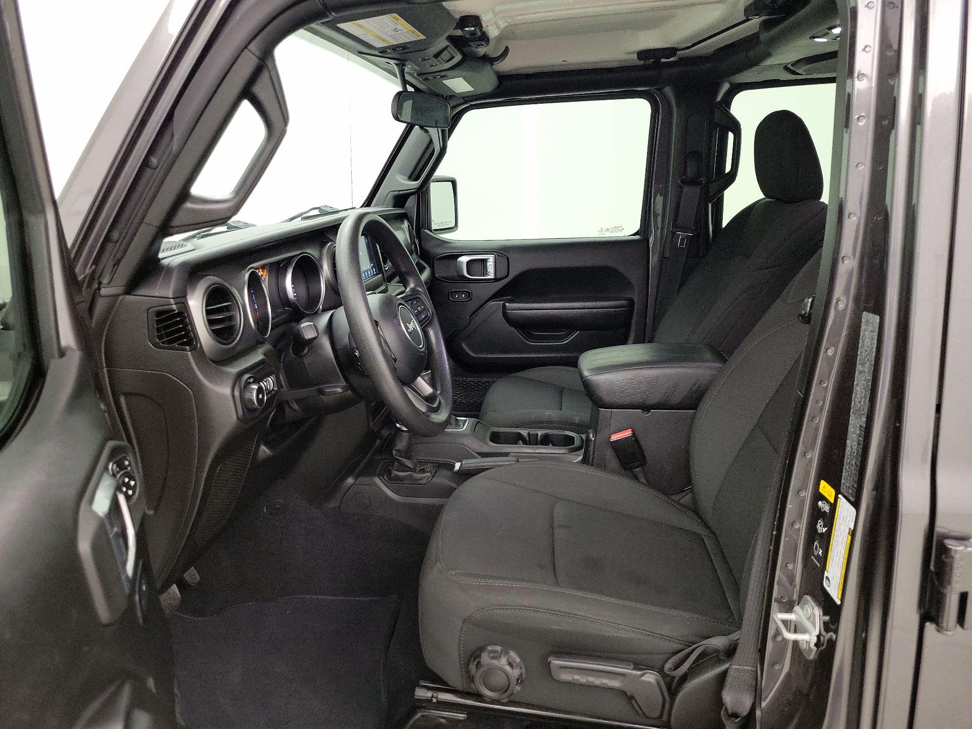 Thumbnail: 2022 Jeep Wrangler - 11