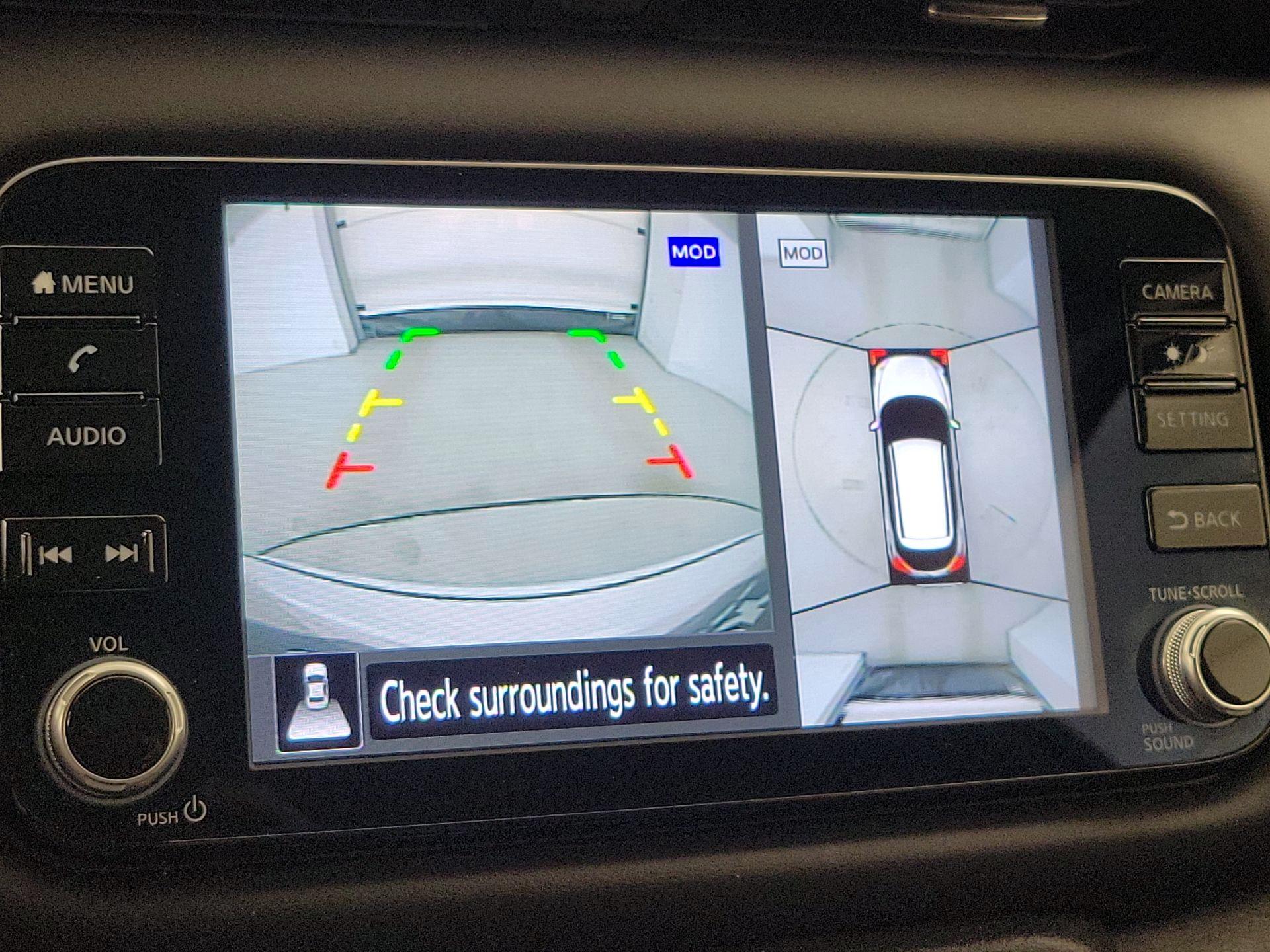 Thumbnail: 2021 Nissan Kicks - 14