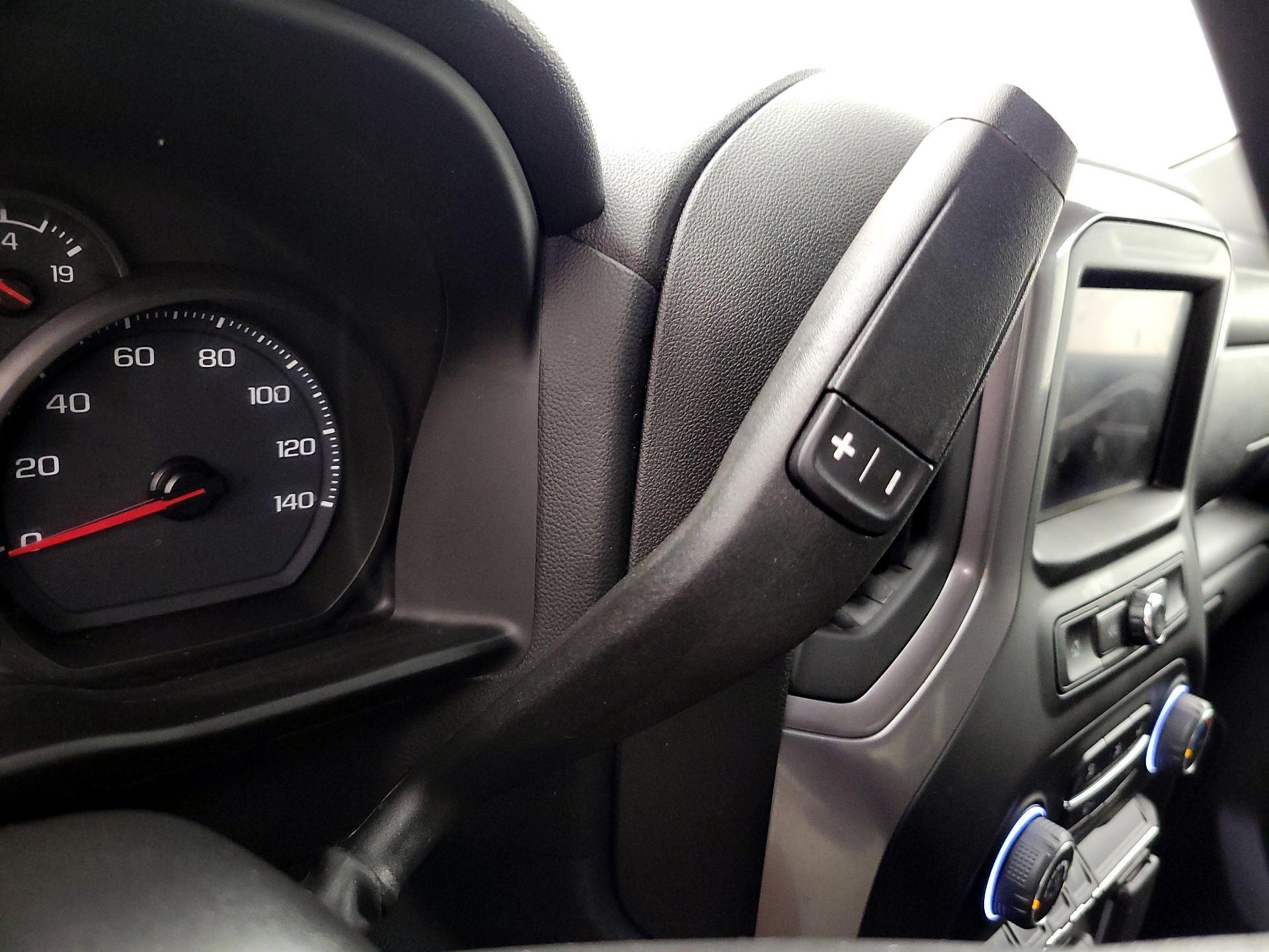 Thumbnail: 2023 Chevrolet Silverado 1500 - 17