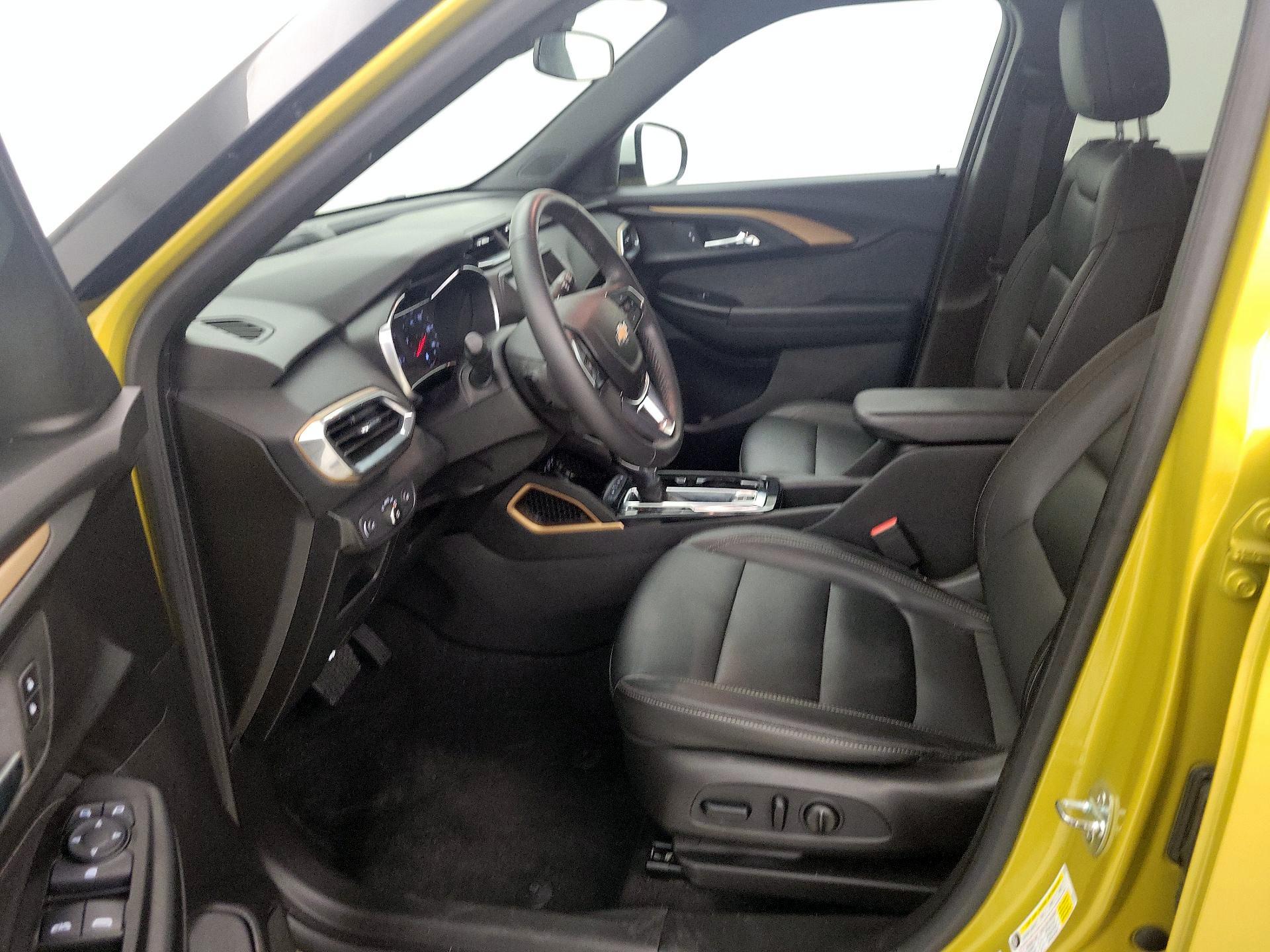 Thumbnail: 2023 Chevrolet TrailBlazer - 11