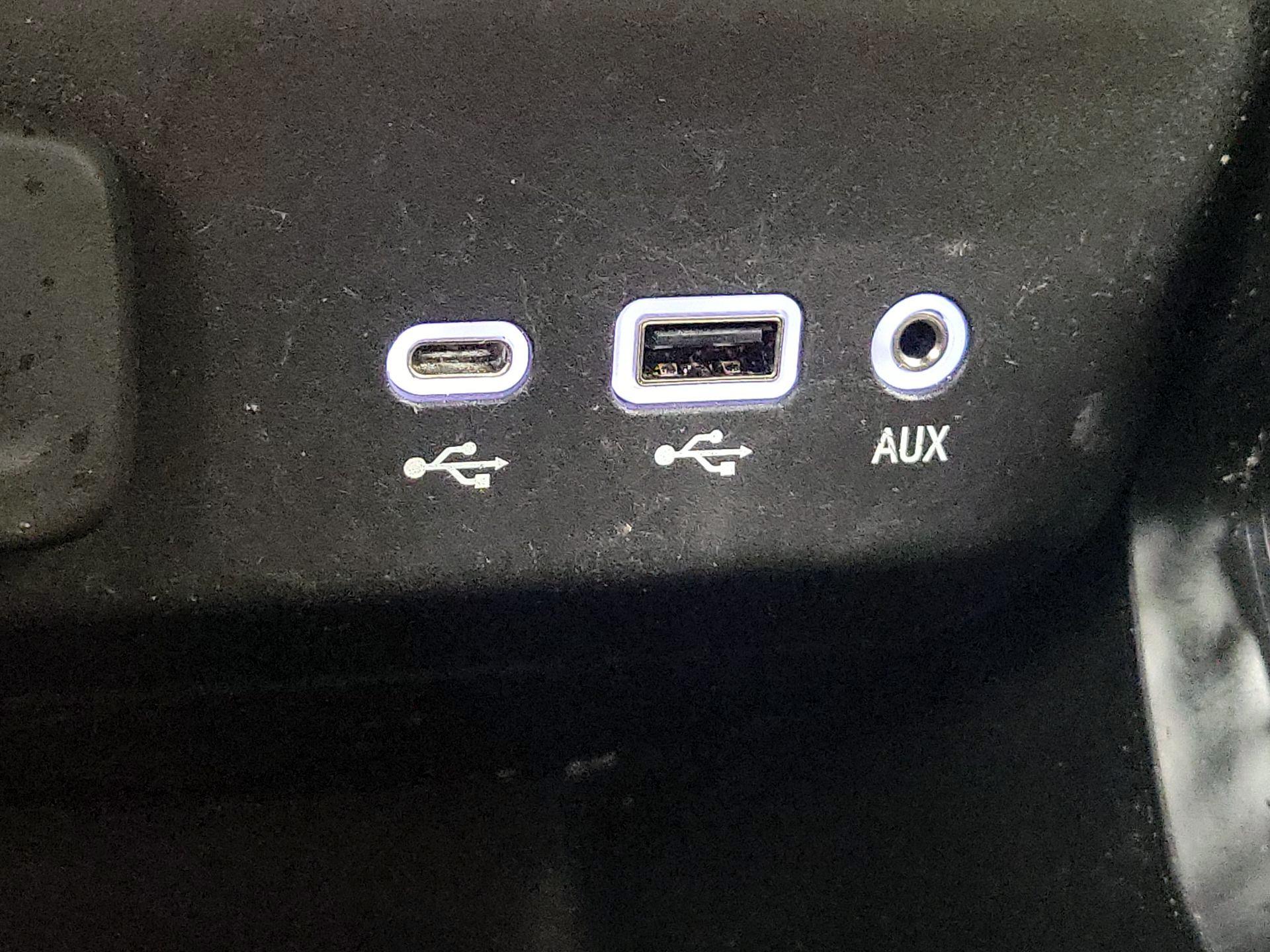 Thumbnail: 2023 Chevrolet TrailBlazer - 18