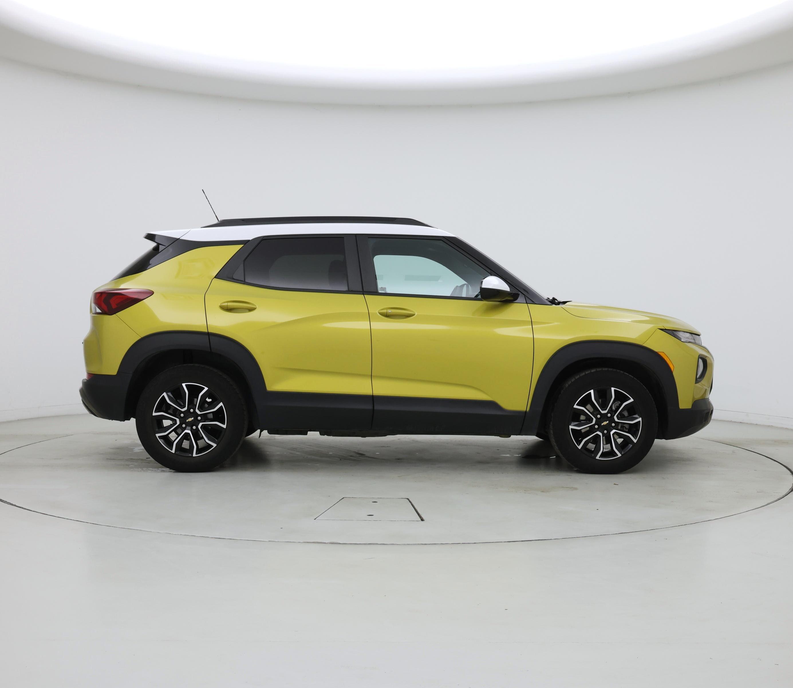 Thumbnail: 2023 Chevrolet TrailBlazer - 7