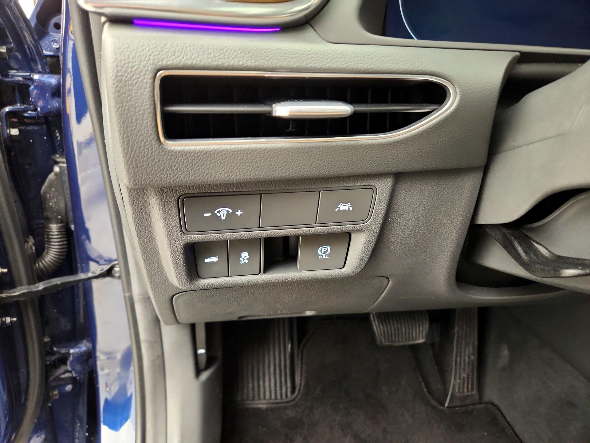 Thumbnail: 2021 Hyundai Sonata - 13