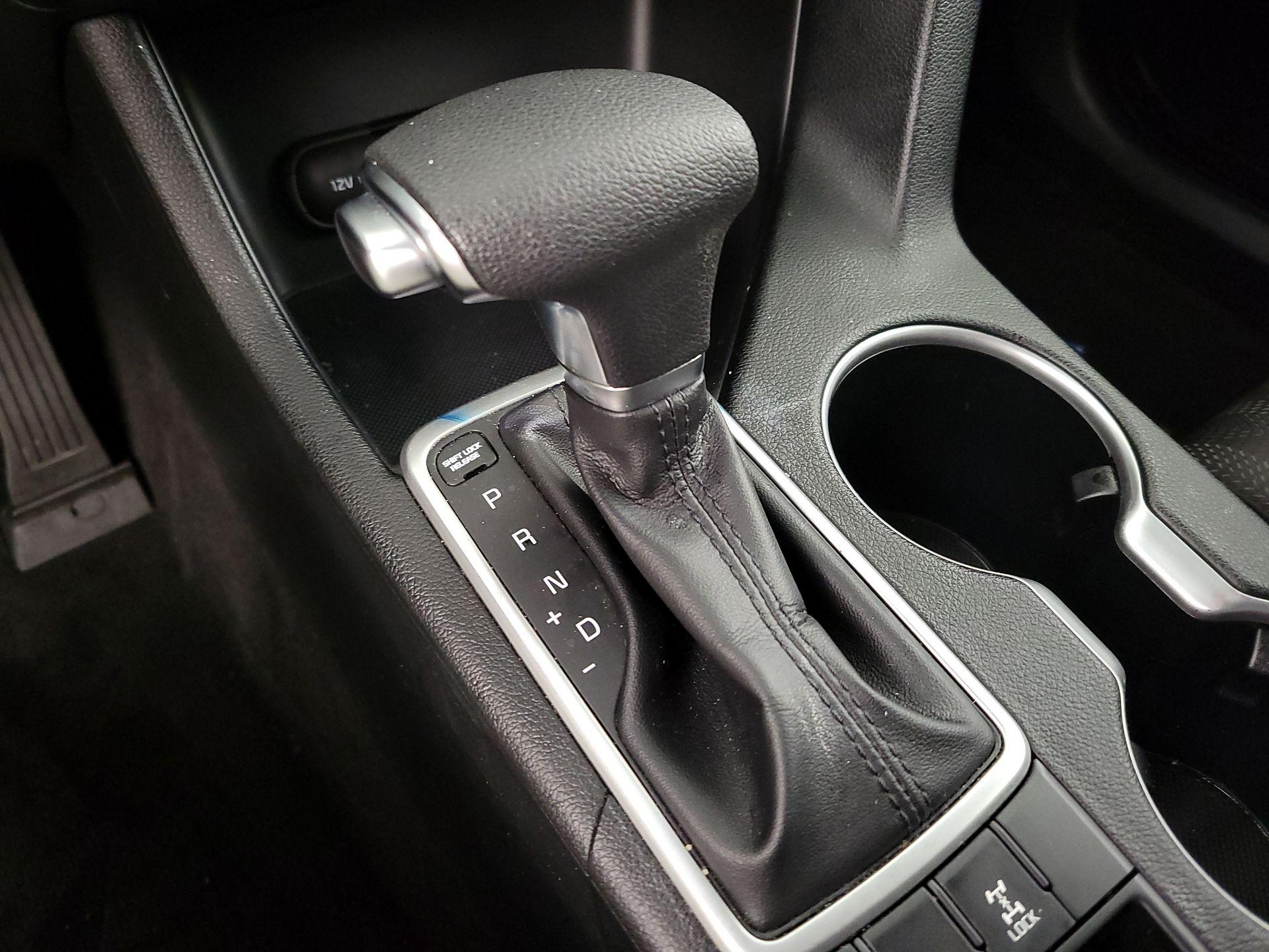 Thumbnail: 2021 Kia Sportage - 17