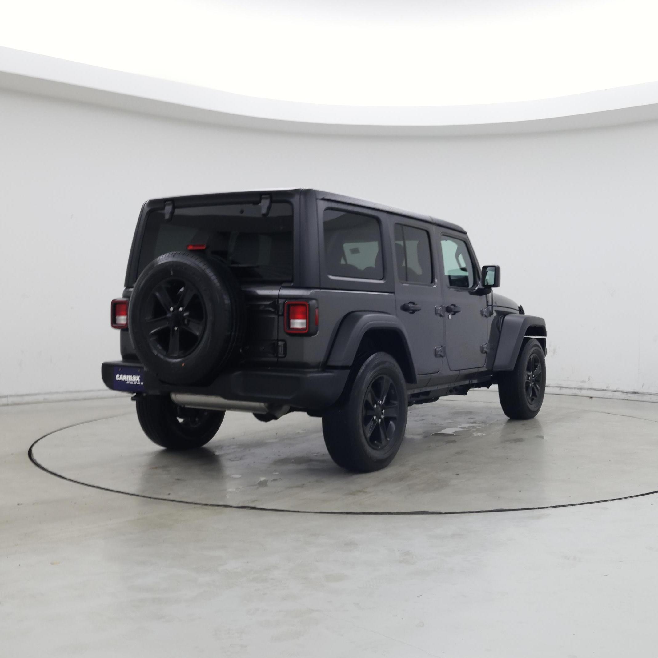 Thumbnail: 2022 Jeep Wrangler - 8