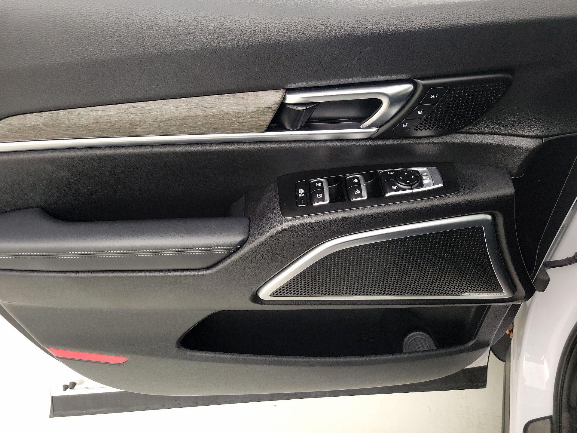 Thumbnail: 2021 Kia Telluride - 12