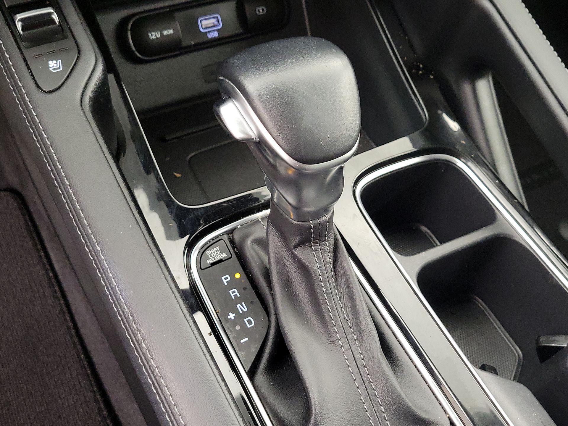 Thumbnail: 2021 Kia Telluride - 18