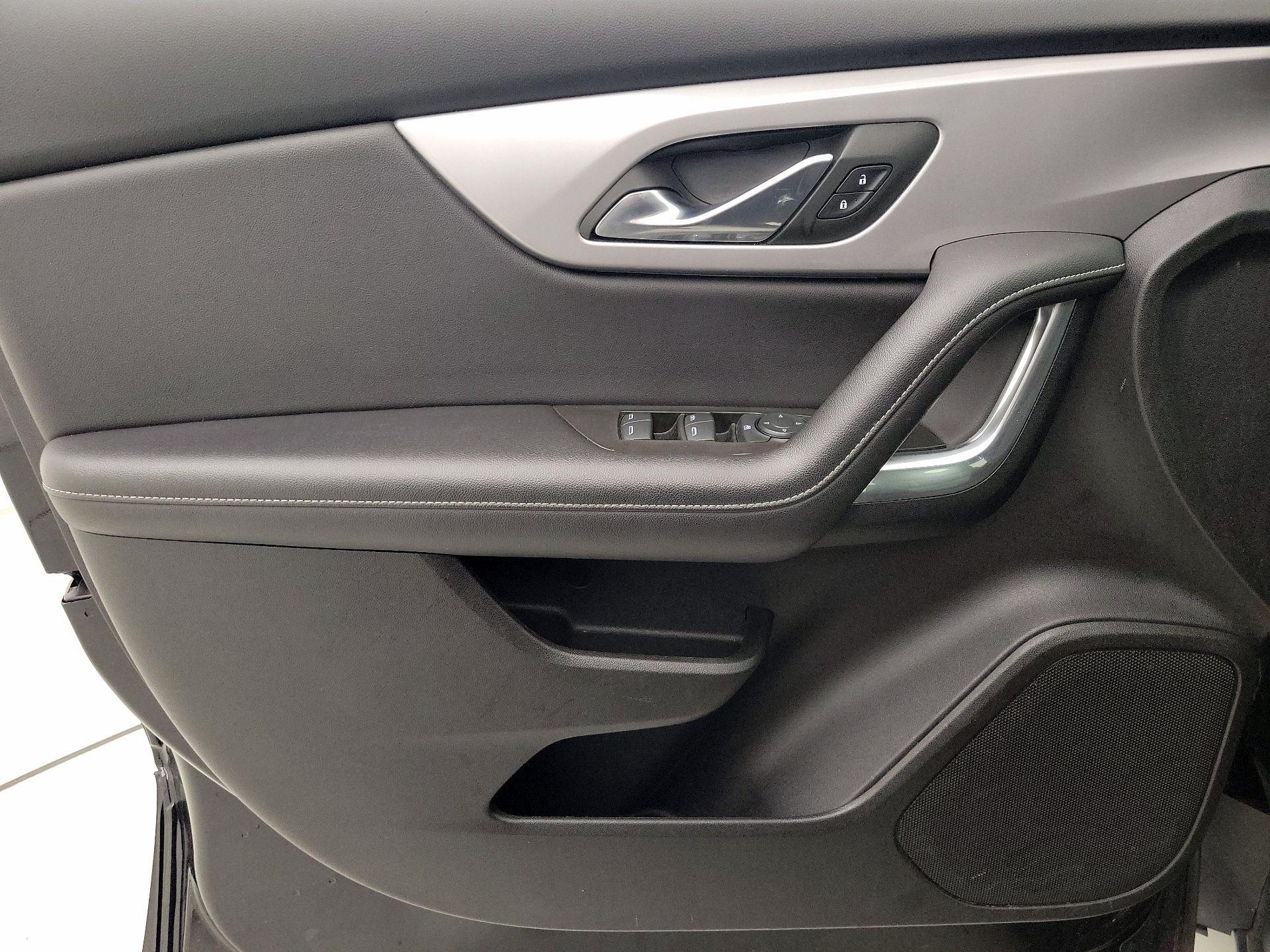 Thumbnail: 2023 Chevrolet Blazer - 12