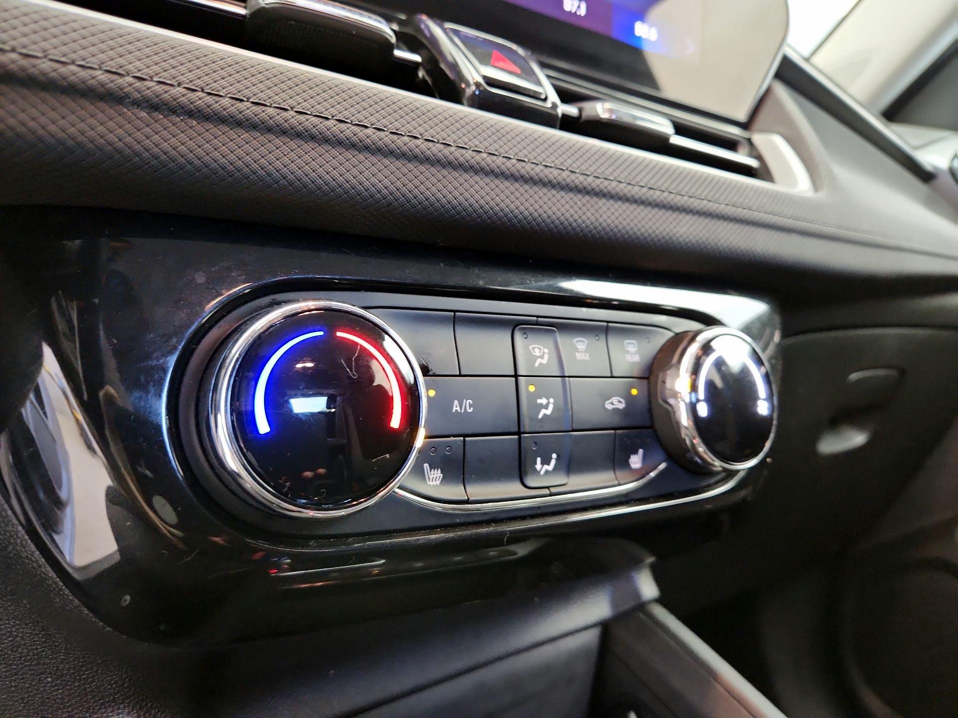 Thumbnail: 2024 Chevrolet TrailBlazer - 16