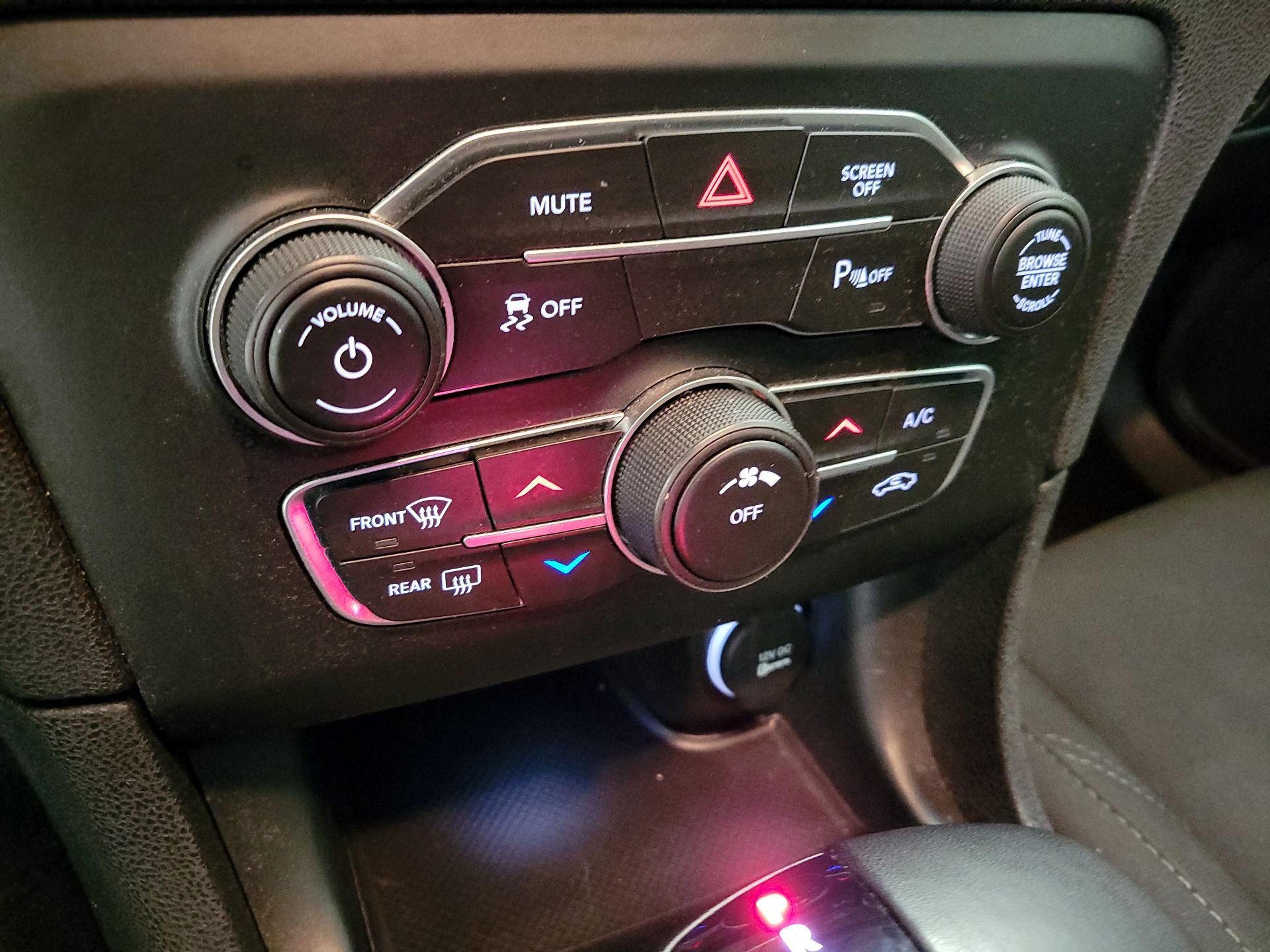 Thumbnail: 2023 Dodge Charger - 16