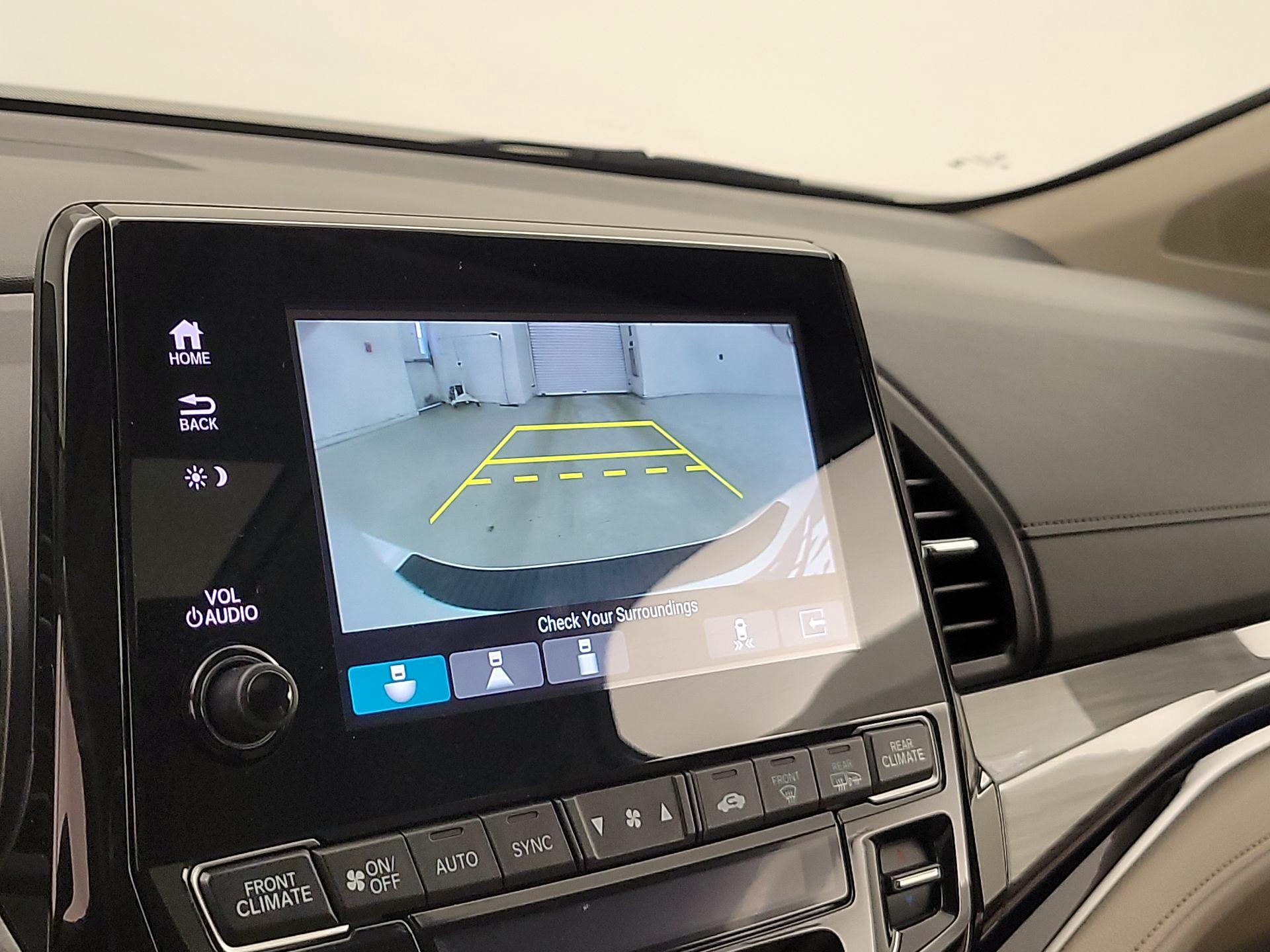 Thumbnail: 2022 Honda Odyssey - 15